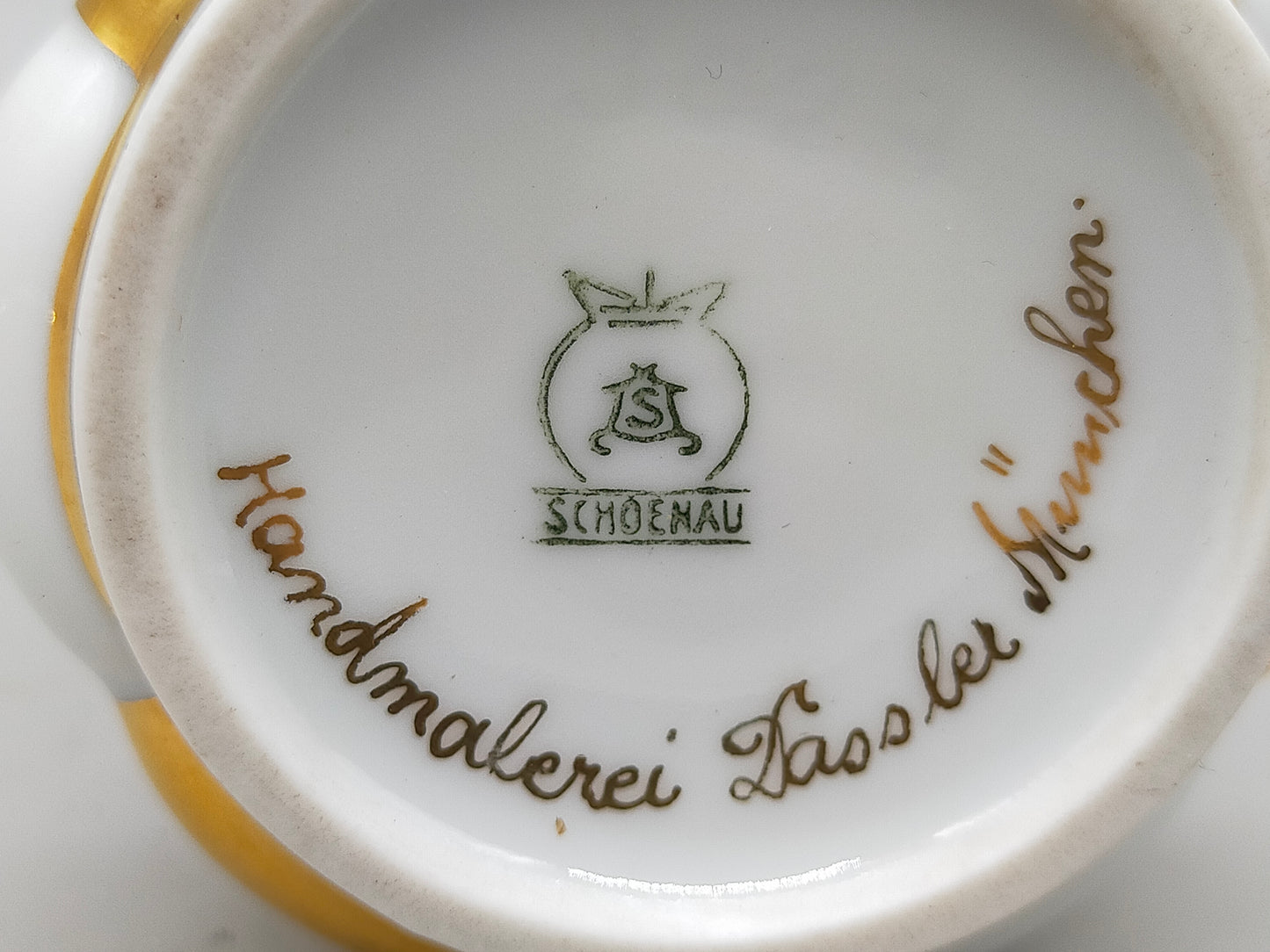 Edle Schoenau Porzellan Vase – Handbemalt mit Enzian & Goldstaffage