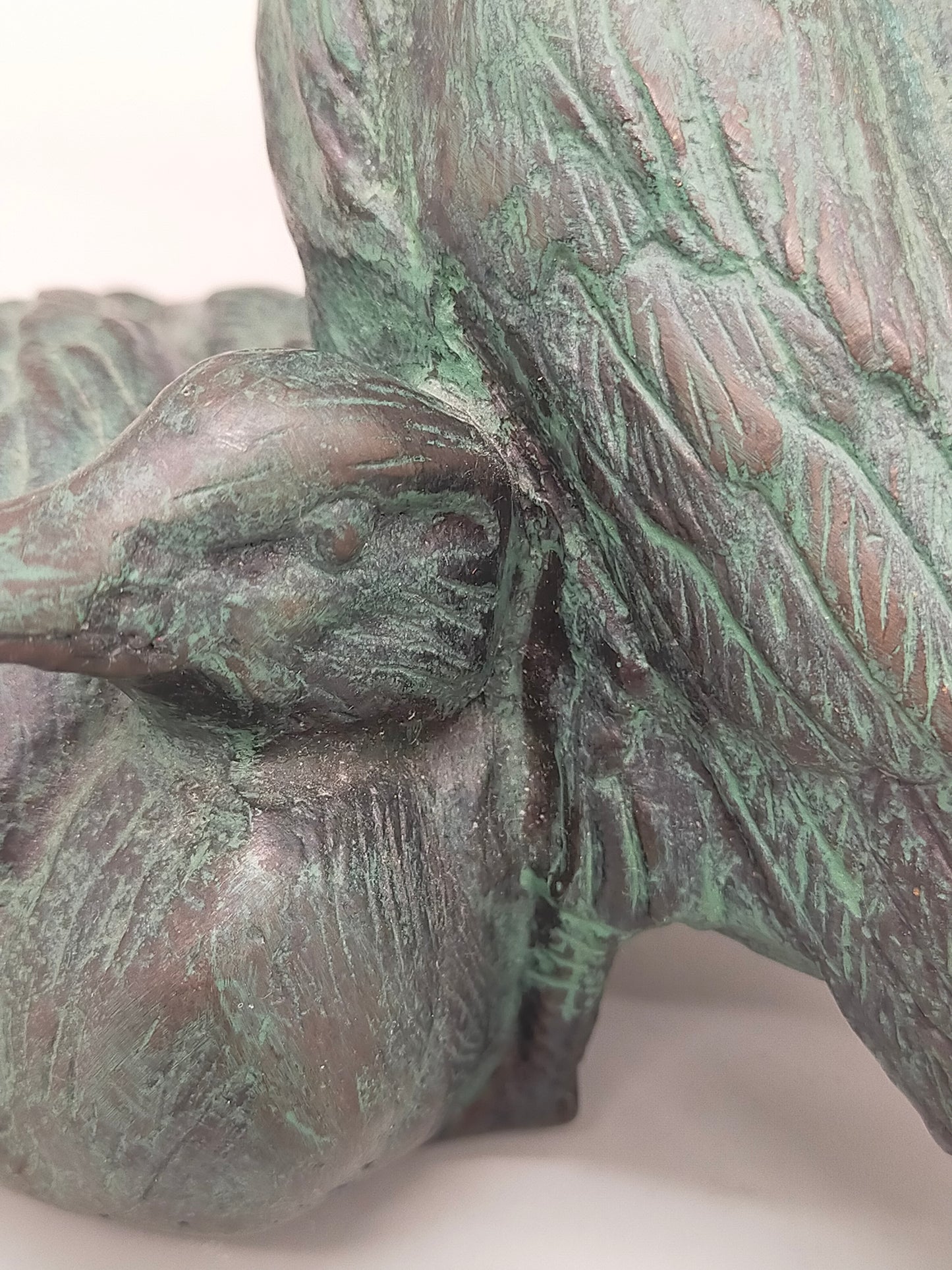 Antike Bronze Entenfigur – Detailreiche Skulptur