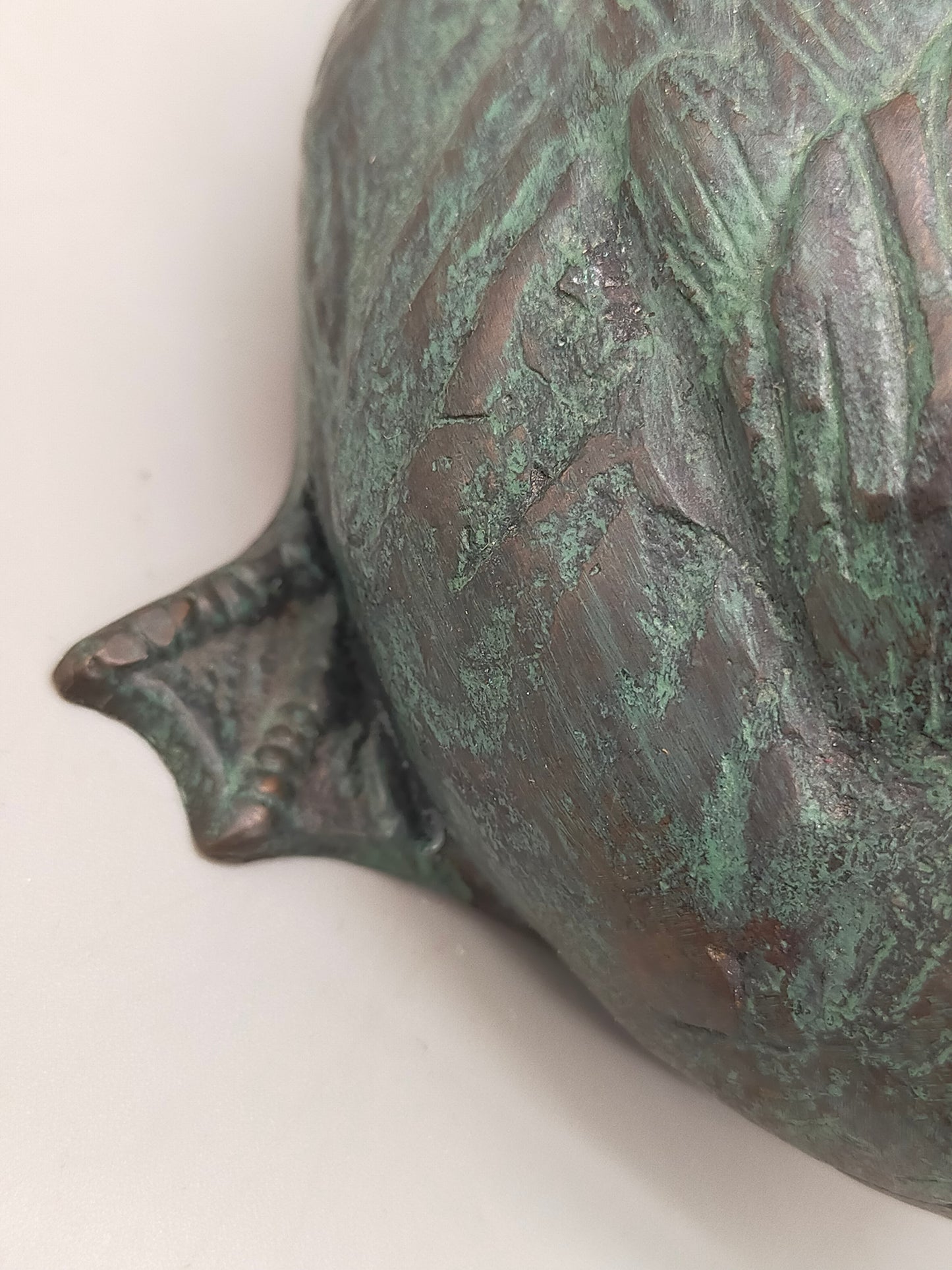 Antike Bronze Entenfigur – Detailreiche Skulptur