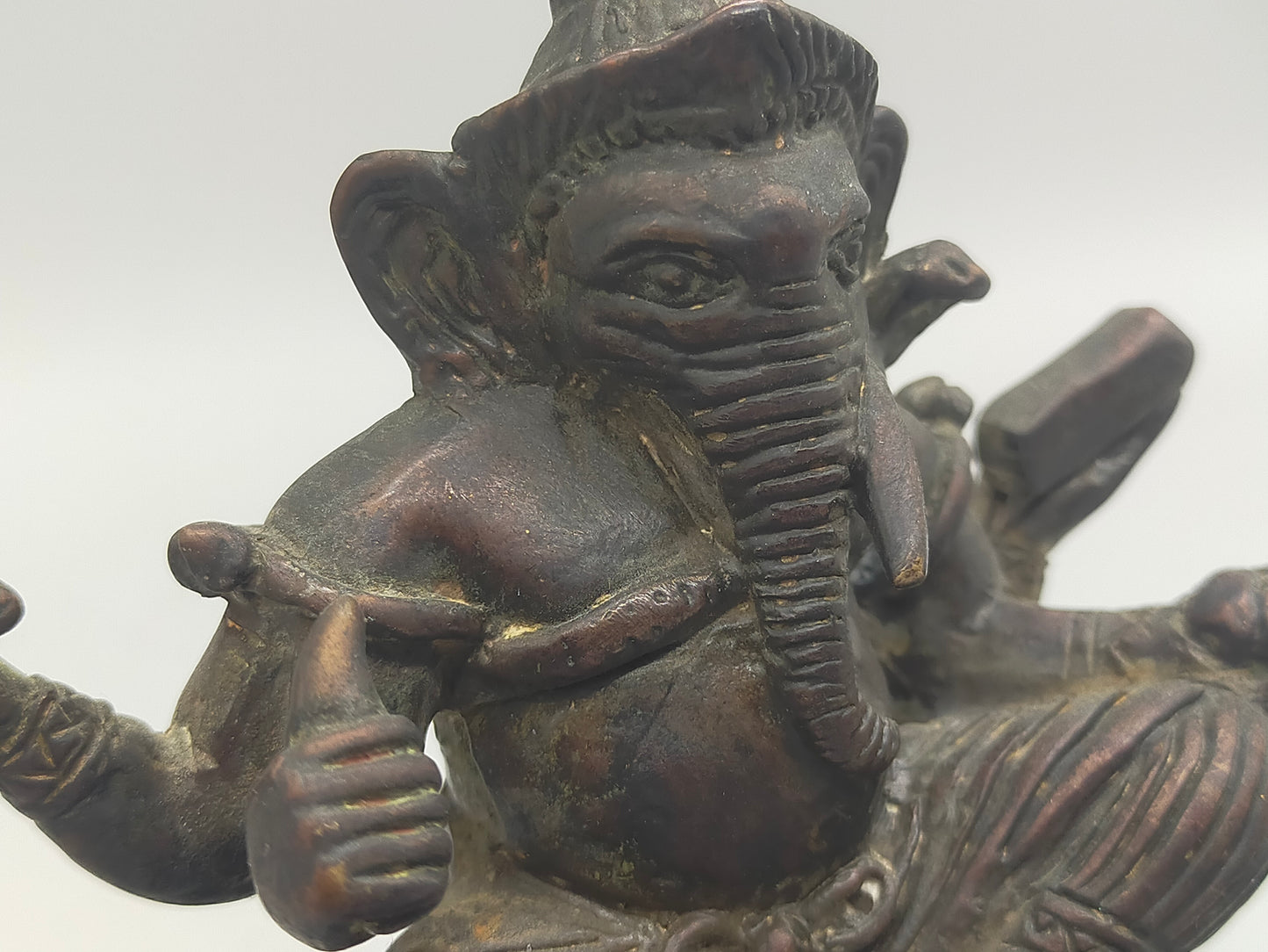 Antike Ganesha Statue aus Bronze – Spirituelle Dekoration & Handarbeit
