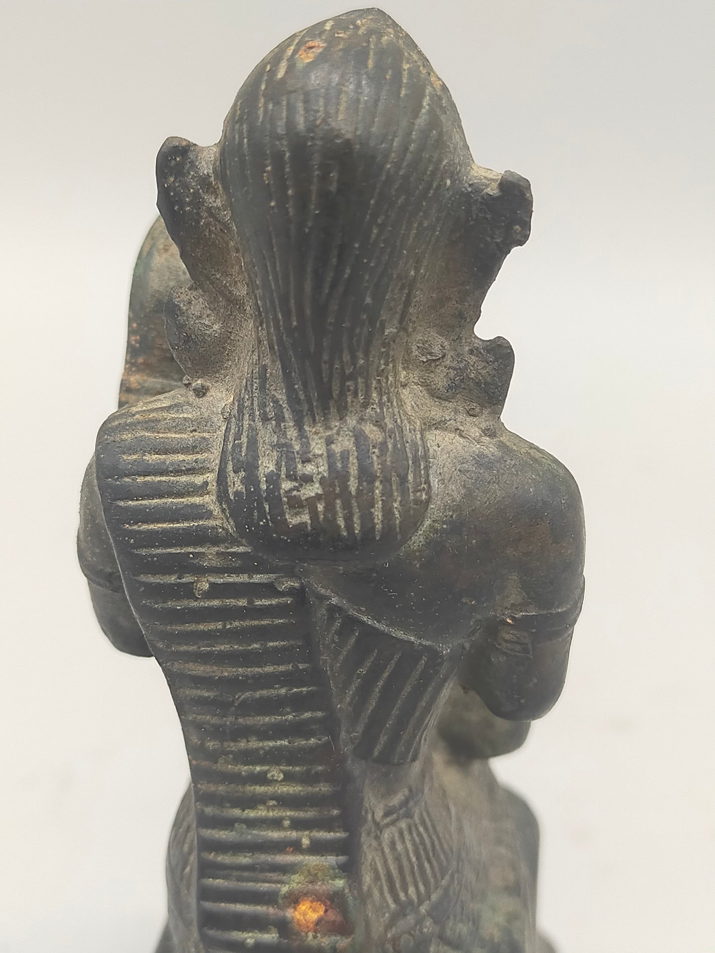 Antike thailändische Nang Kwak Figur – Glücksbringer aus Bronze