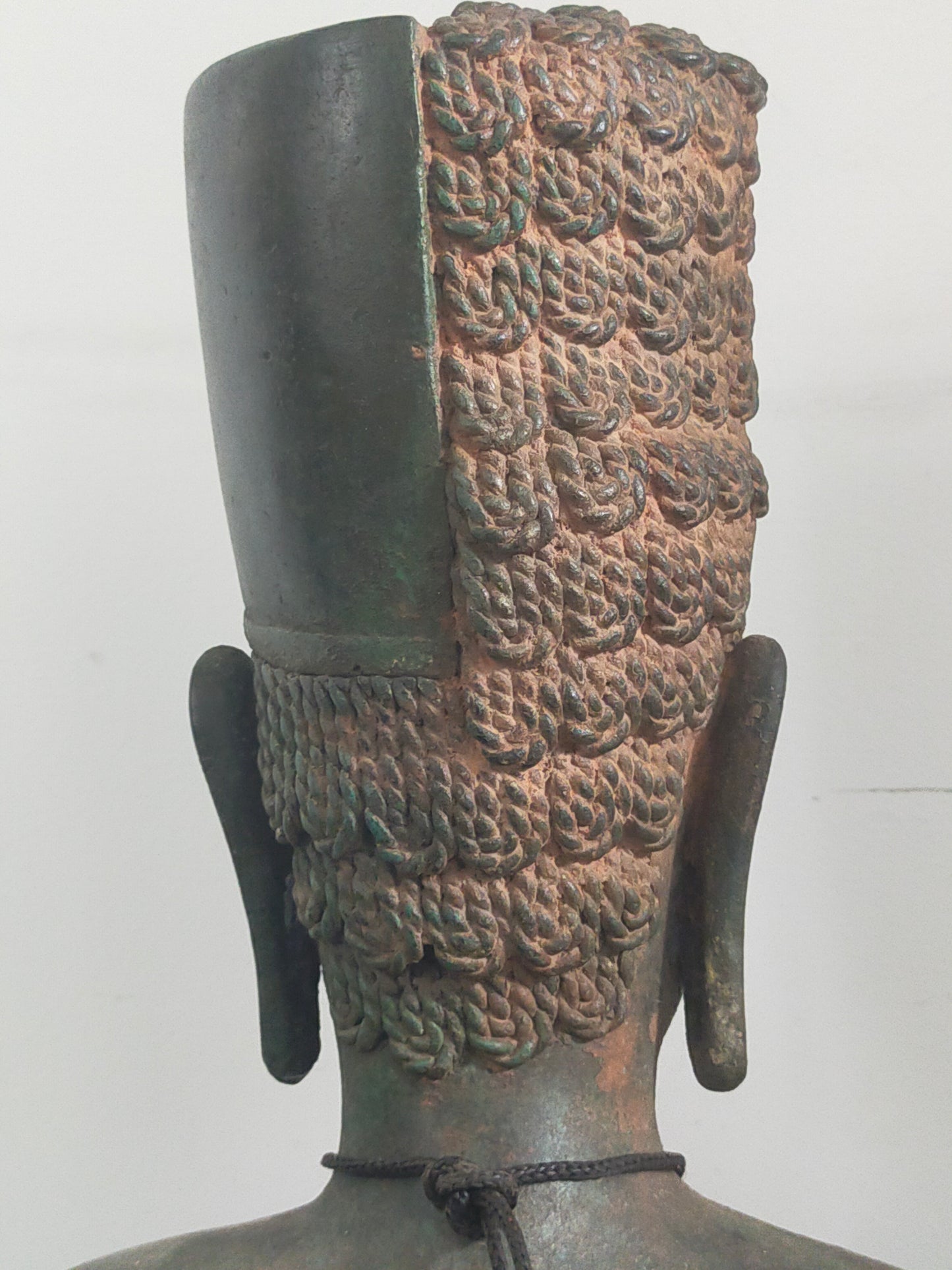Große Bronze Skulptur Vishnu – Antiker Stil, Spirituelle Dekoration