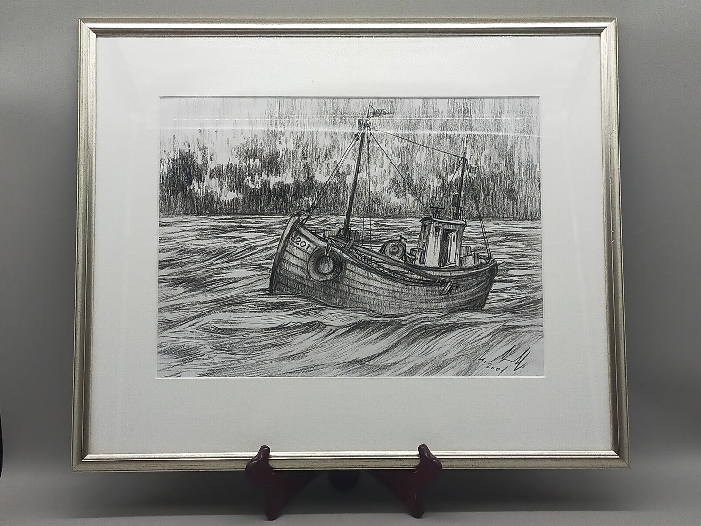 Maritime Kohlezeichnung "Fischerboot auf See" – Signiert 2001