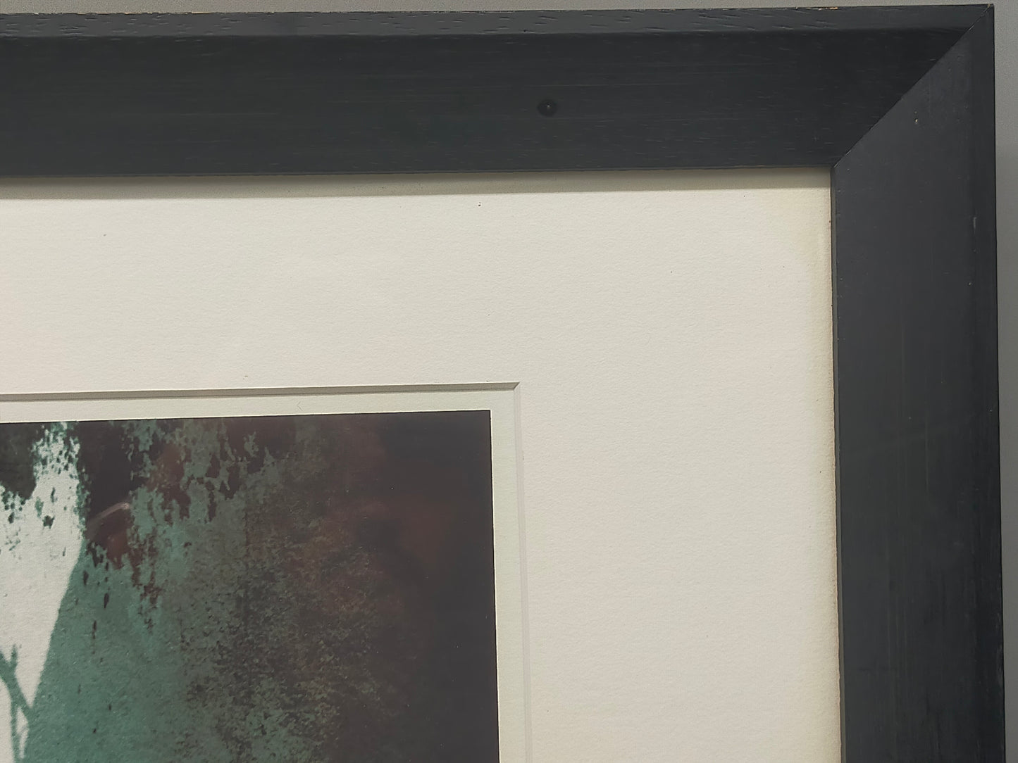 Titel Signierte Fotografie von Rita Casper (2001) – Moderner Holzrahmen Schwarz