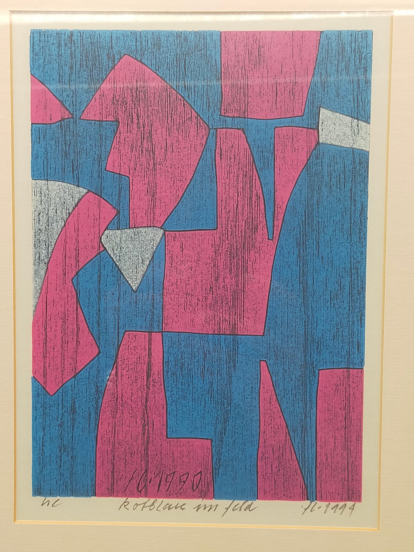 Abstraktes Kunstwerk „Rotblau im Feld“ – Moderner Holzschnitt gerahmt