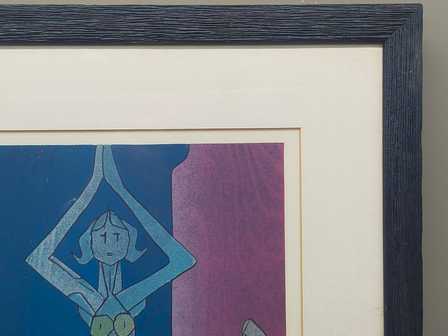 Moderner Kunstdruck "Fürwald" im Rahmen – Abstrakte Blau-Violette Figur - 1996