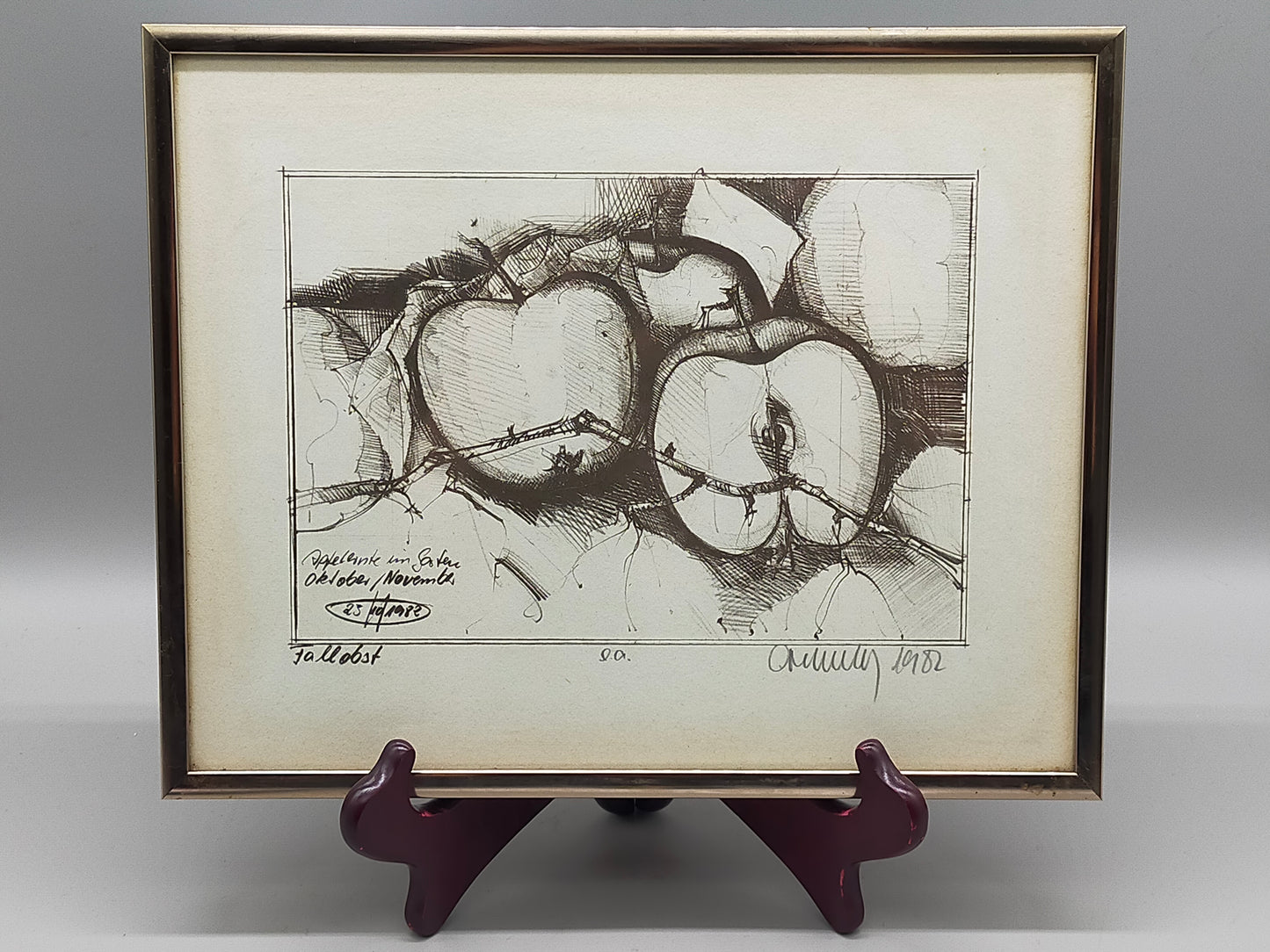 Original Zeichnung „Fallobst“ von 1982 – Handsigniertes Stillleben im Rahmen
