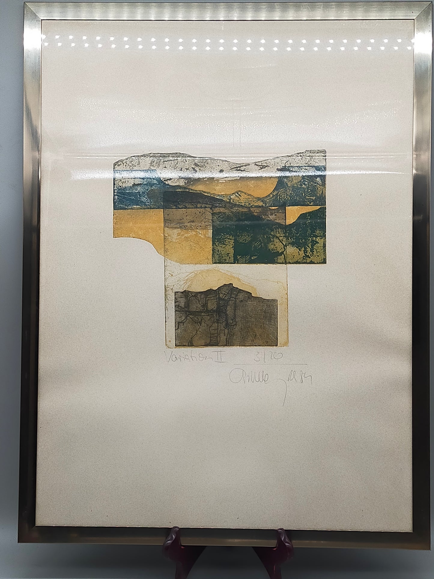 Abstrakte Kunst Variation II – Signierte Farbradierung von Chumu 1984