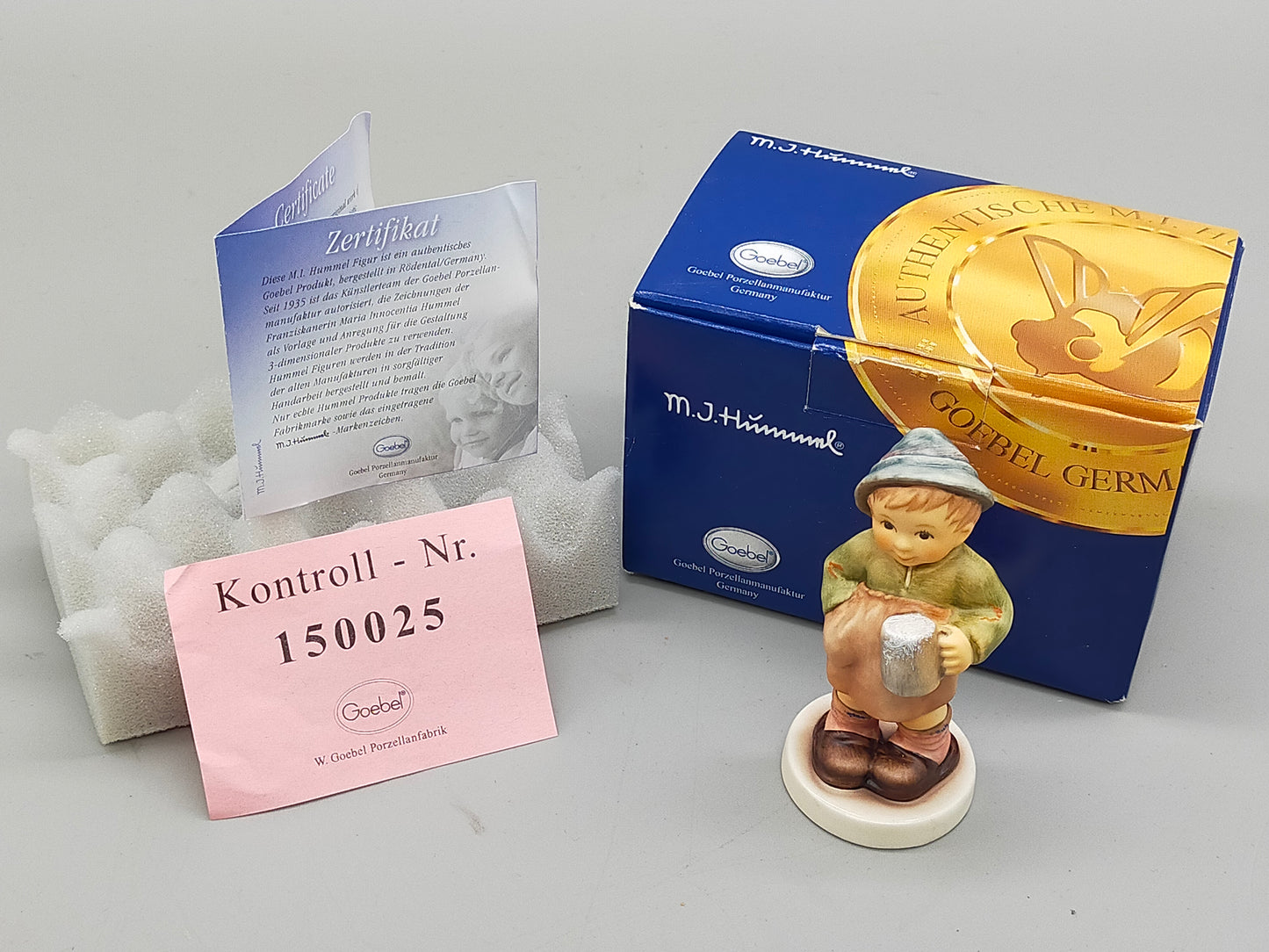 Goebel Hummel Figur Wirt - Be My Guest Mit OVP und Zertifikat
