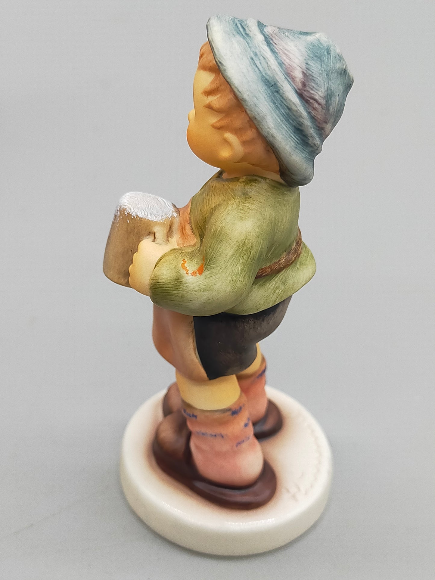 Goebel Hummel Figur Wirt - Be My Guest Mit OVP und Zertifikat