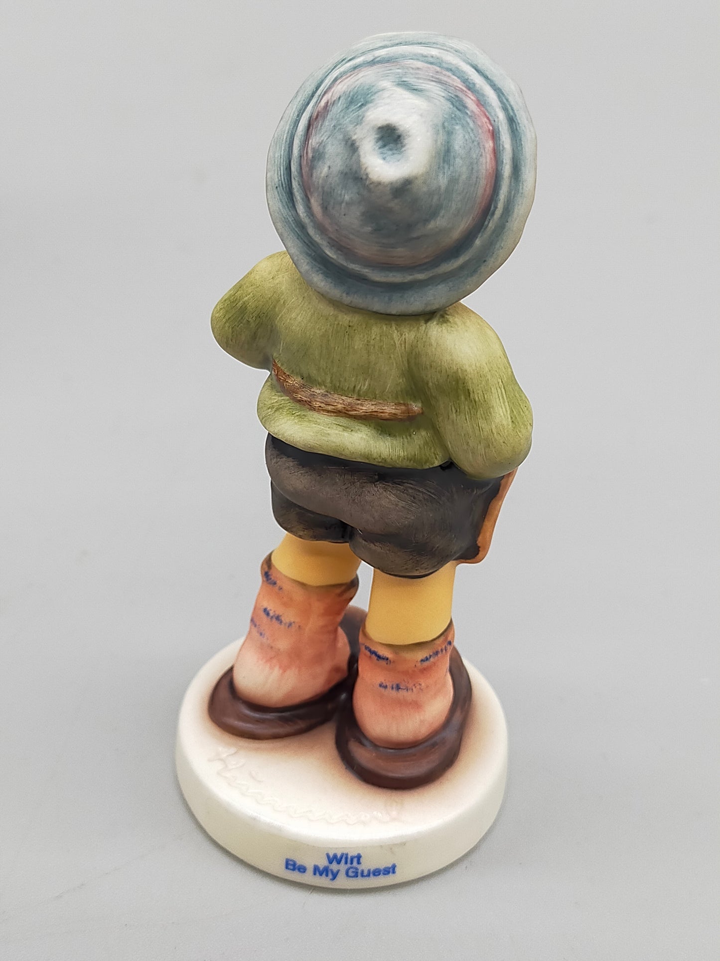 Goebel Hummel Figur Wirt - Be My Guest Mit OVP und Zertifikat