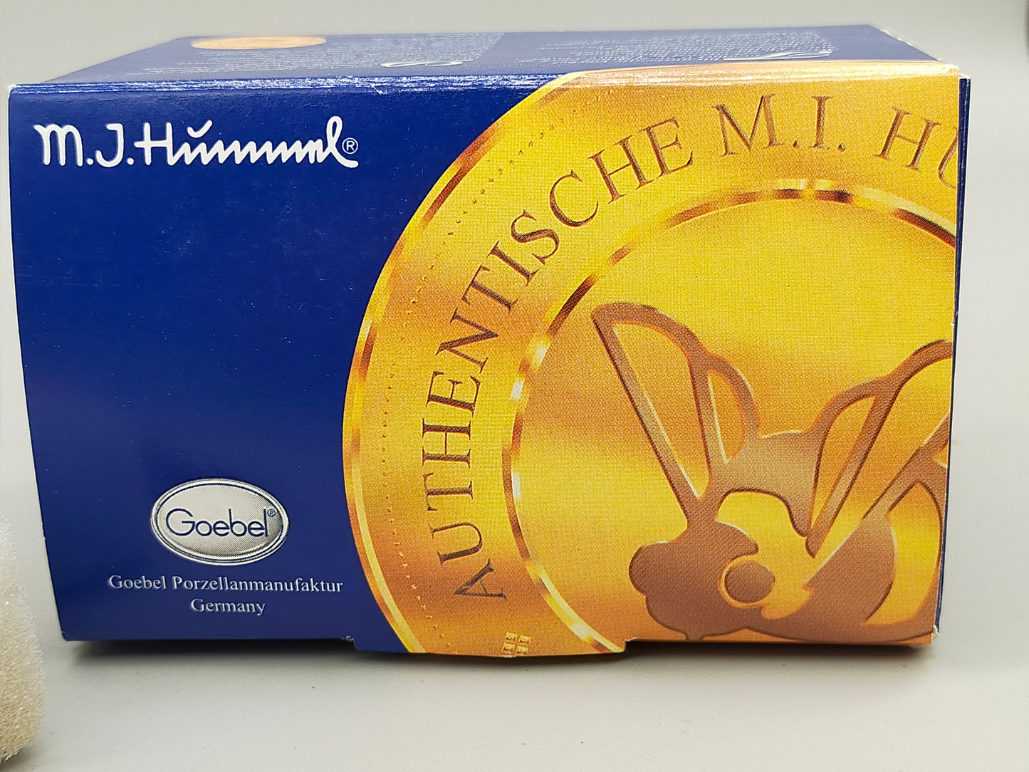 Goebel Hummel Figur "Puppendoktor" –  Mit Original Verpackung und Zertifikat