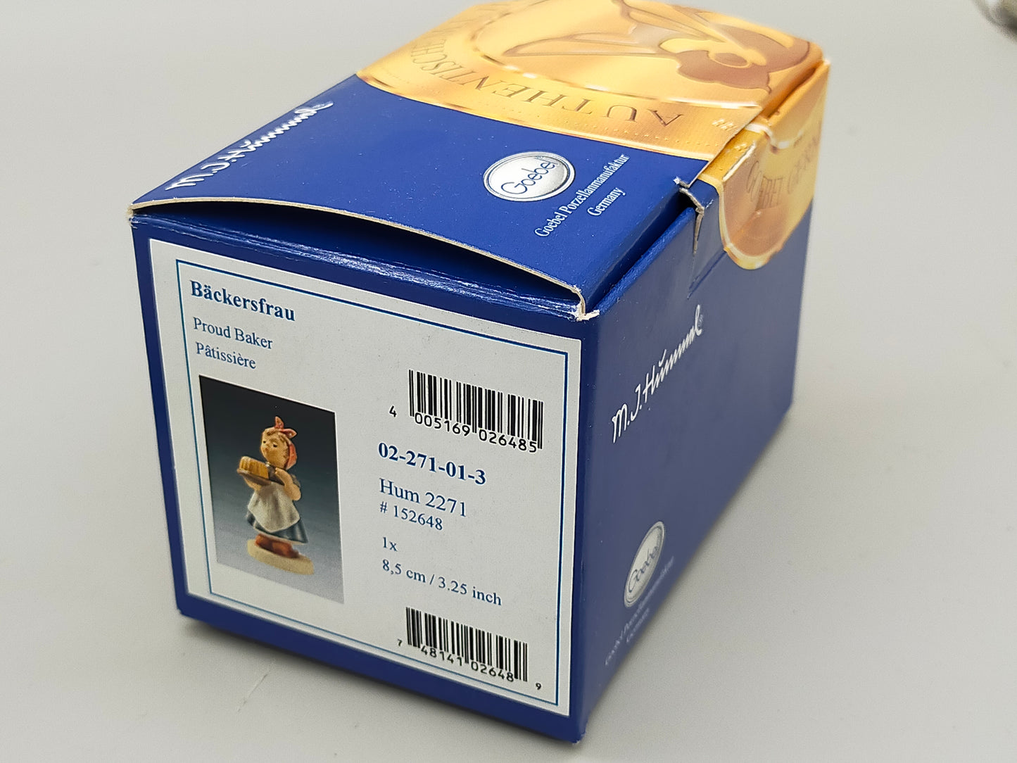 Goebel Hummel Figur Bäckersfrau Proud Baker Mit OVP und Zertifikat