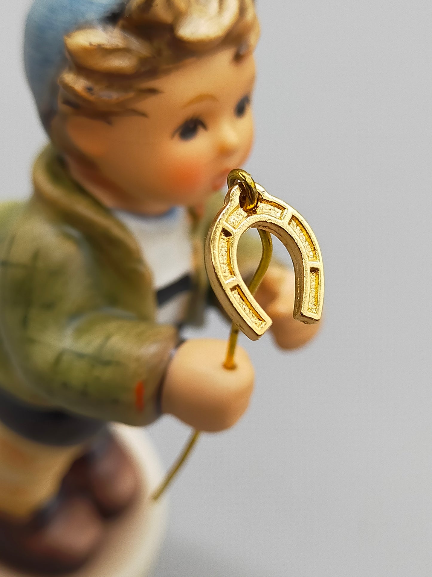 Goebel Hummel Figur "Glücksbote" – Mit Original Verpackung und Zertifikat