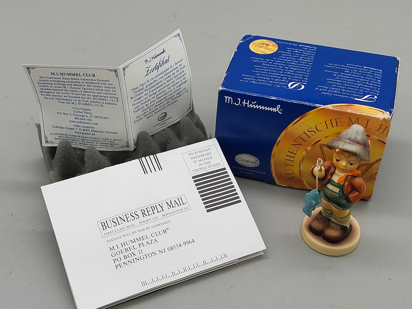 Goebel Hummel Figur "Nachwuchsangler" – Mit Original Verpackung und Zertifikat