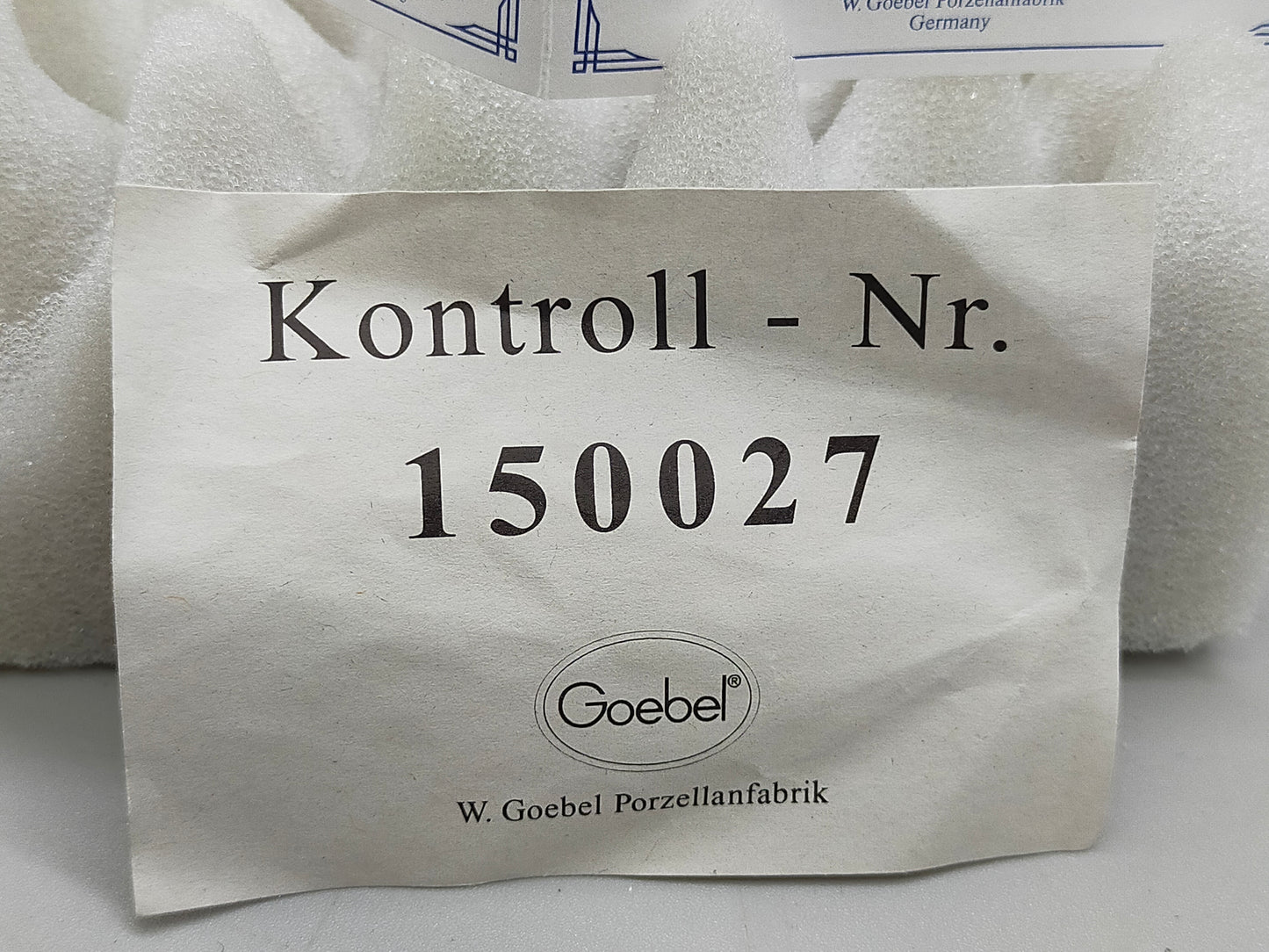 Goebel Hummel Figur "Fescher Sänger" – Mit Original Verpackung und Zertifikat