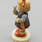 Goebel Hummel Figur "Schneiderin" – Mit Original Verpackung und Zertifikat