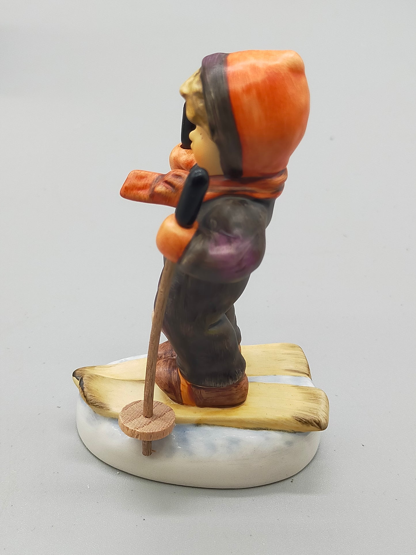 Goebel Hummel Figur "Ski-Heil / Skier" – Mit Original Verpackung
