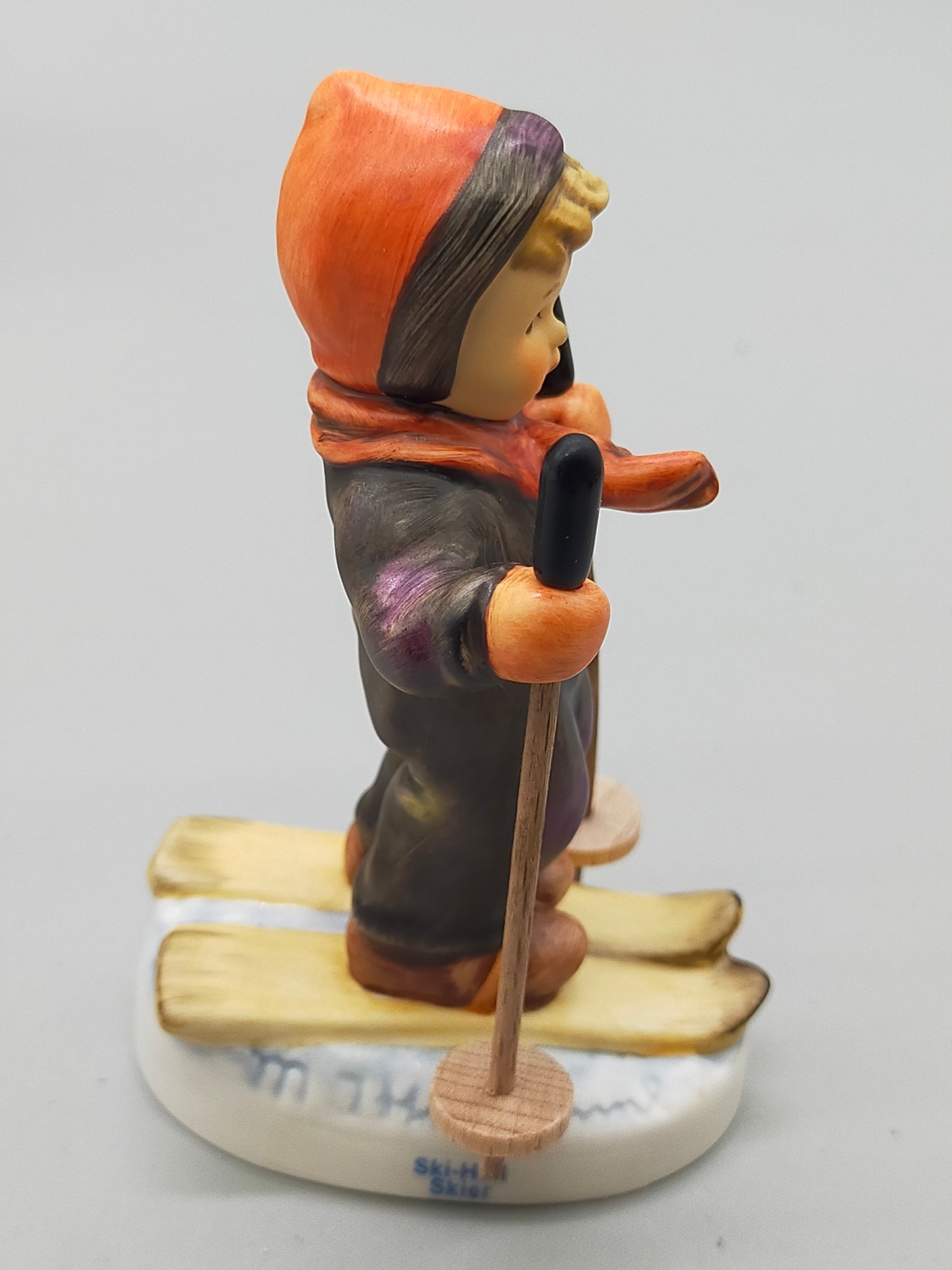 Goebel Hummel Figur "Ski-Heil / Skier" – Mit Original Verpackung
