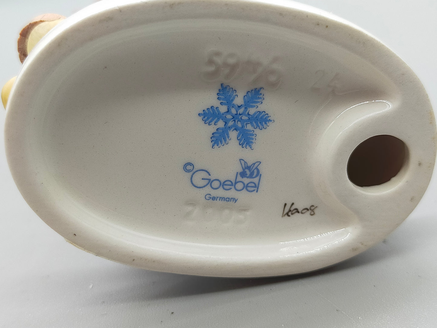 Goebel Hummel Figur "Ski-Heil / Skier" – Mit Original Verpackung