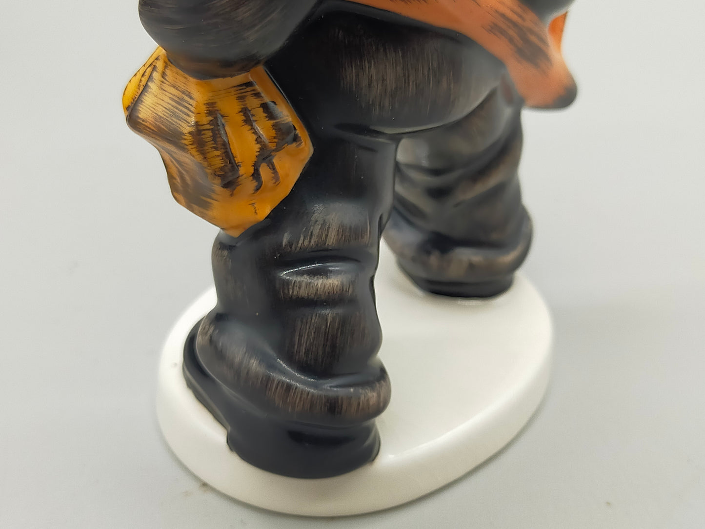 Goebel Hummel Figur "Schornsteinfeger" – Mit OriginalVerpackung und Zertifikat