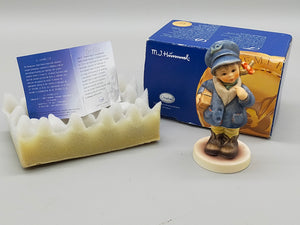 Goebel Hummel Figur "Eilbotin" – Mit Original Verpackung und Zertifikat