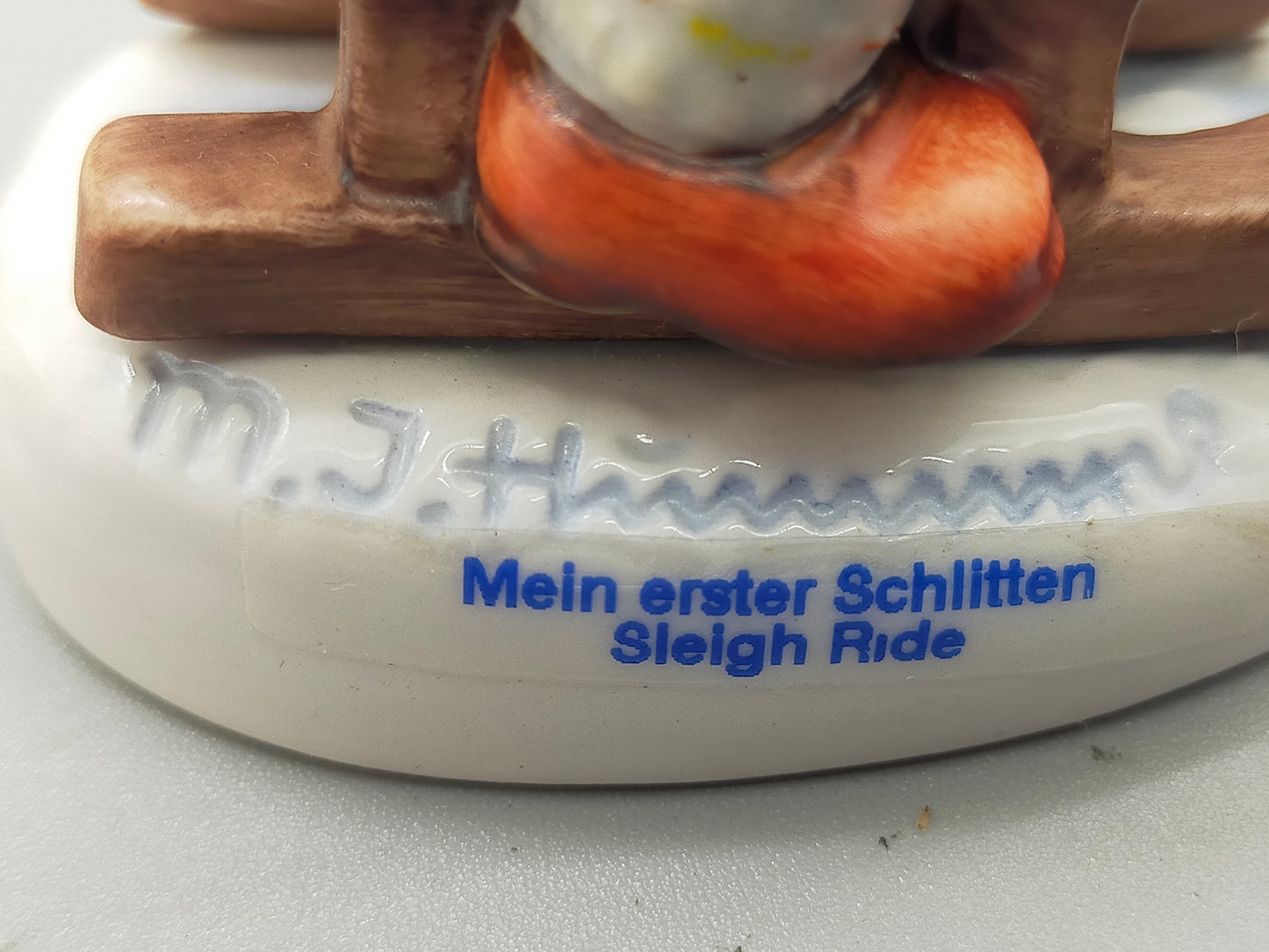 Goebel Hummel Figur "Mein erster Schlitten" – Mit OVP und Zertifikat