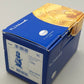 Goebel Hummel Figur "Fehlt noch was?" – Mit Original Verpackung und Zertifikat