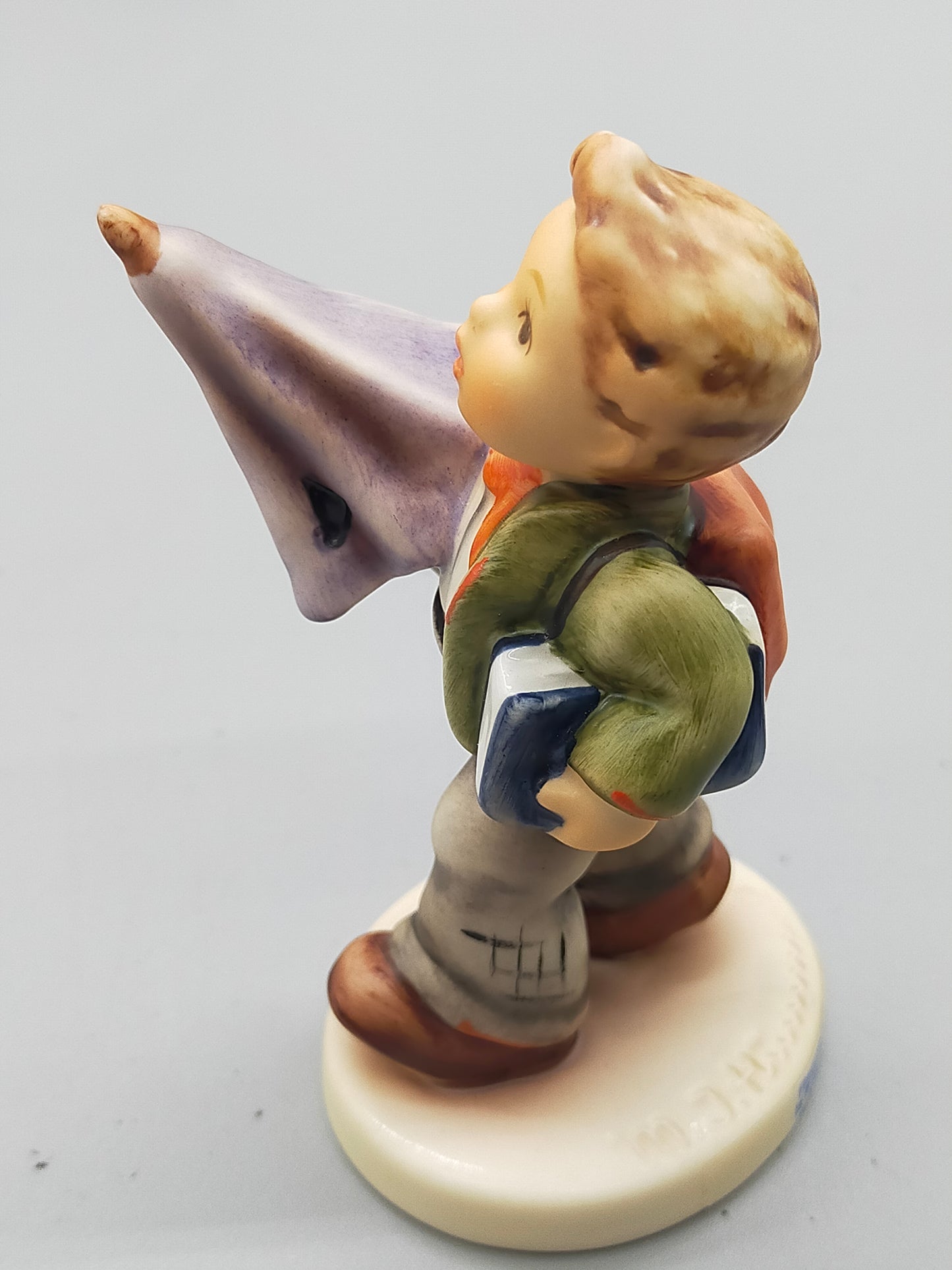 Goebel Hummel Figur "Regnet's?" – Mit Original Verpackung und Zertifikat