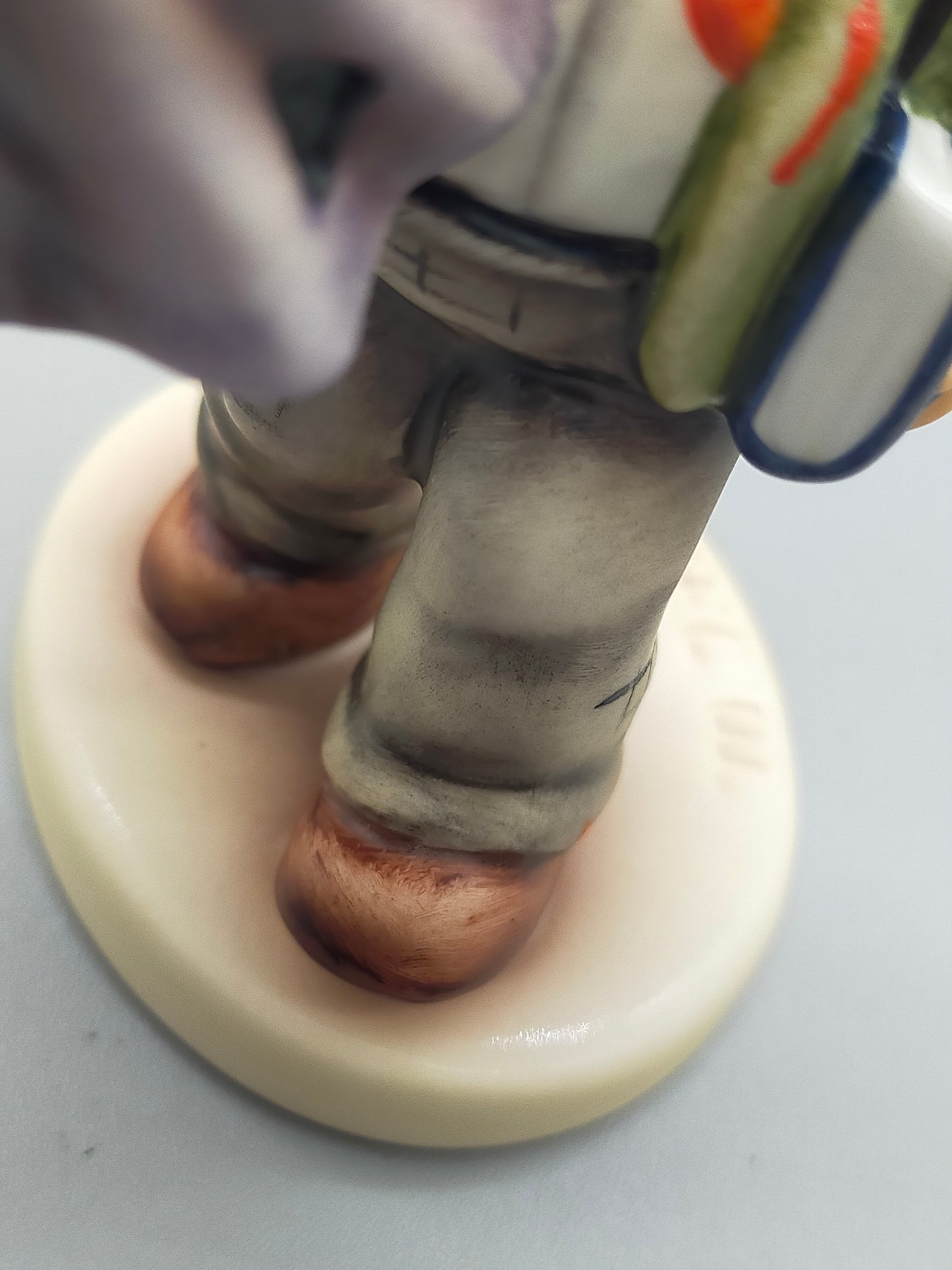 Goebel Hummel Figur "Regnet's?" – Mit Original Verpackung und Zertifikat