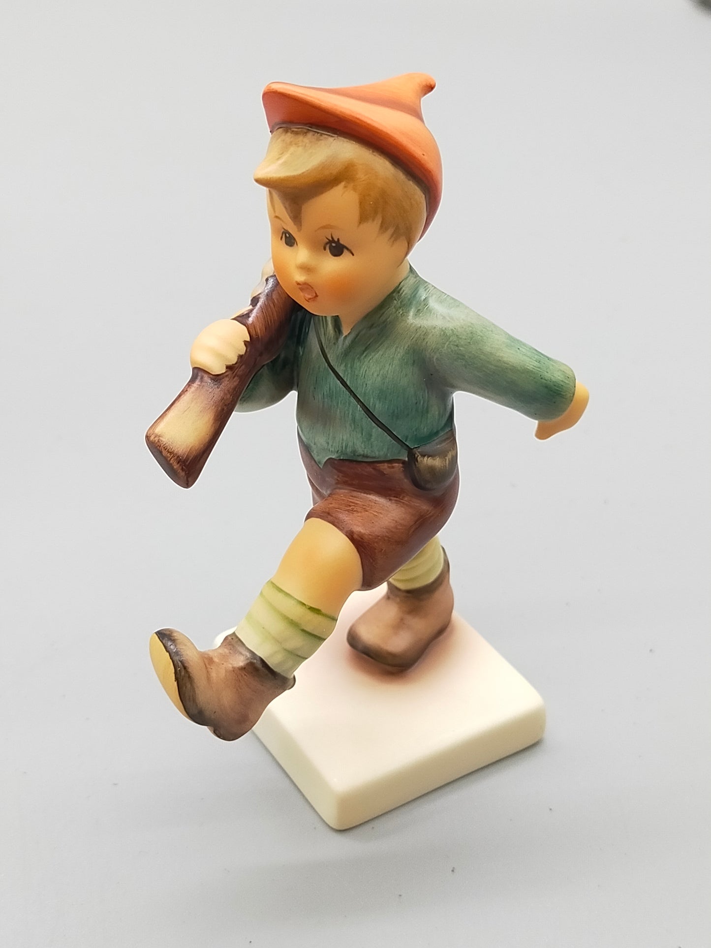 Goebel Hummel Figur "Parademarsch On Parade" – Mit Original Verpackung