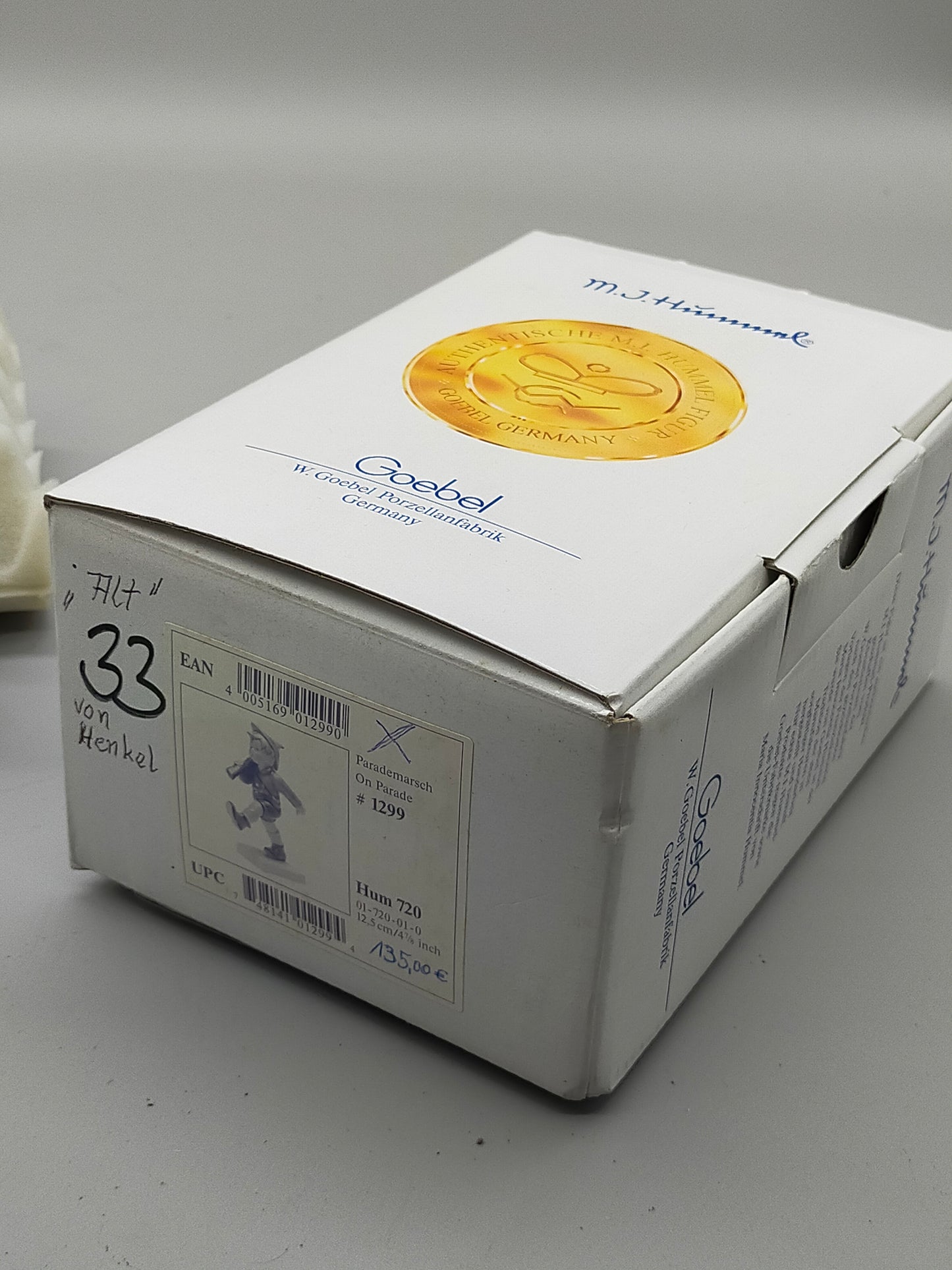 Goebel Hummel Figur "Parademarsch On Parade" – Mit Original Verpackung