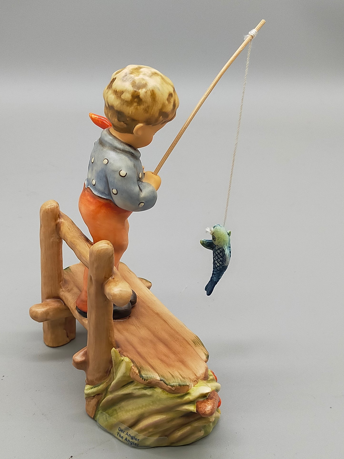 Goebel Hummel Figur "Petri Heil" – Mit Original Verpackung und Zertifikat