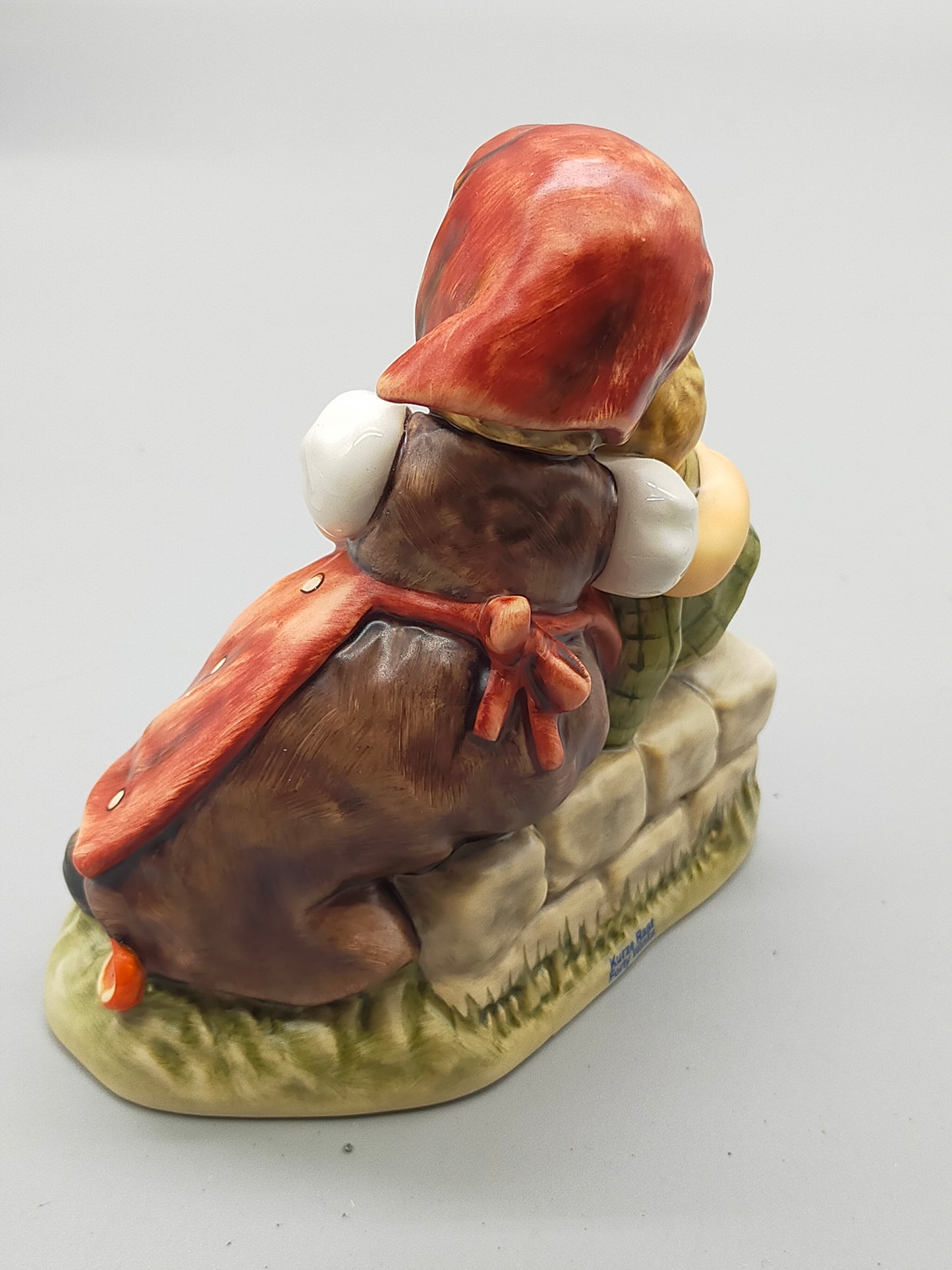 Goebel Hummel Figur "Kurze Rast / Forty Winks" – Mit OVP und Zertifikat