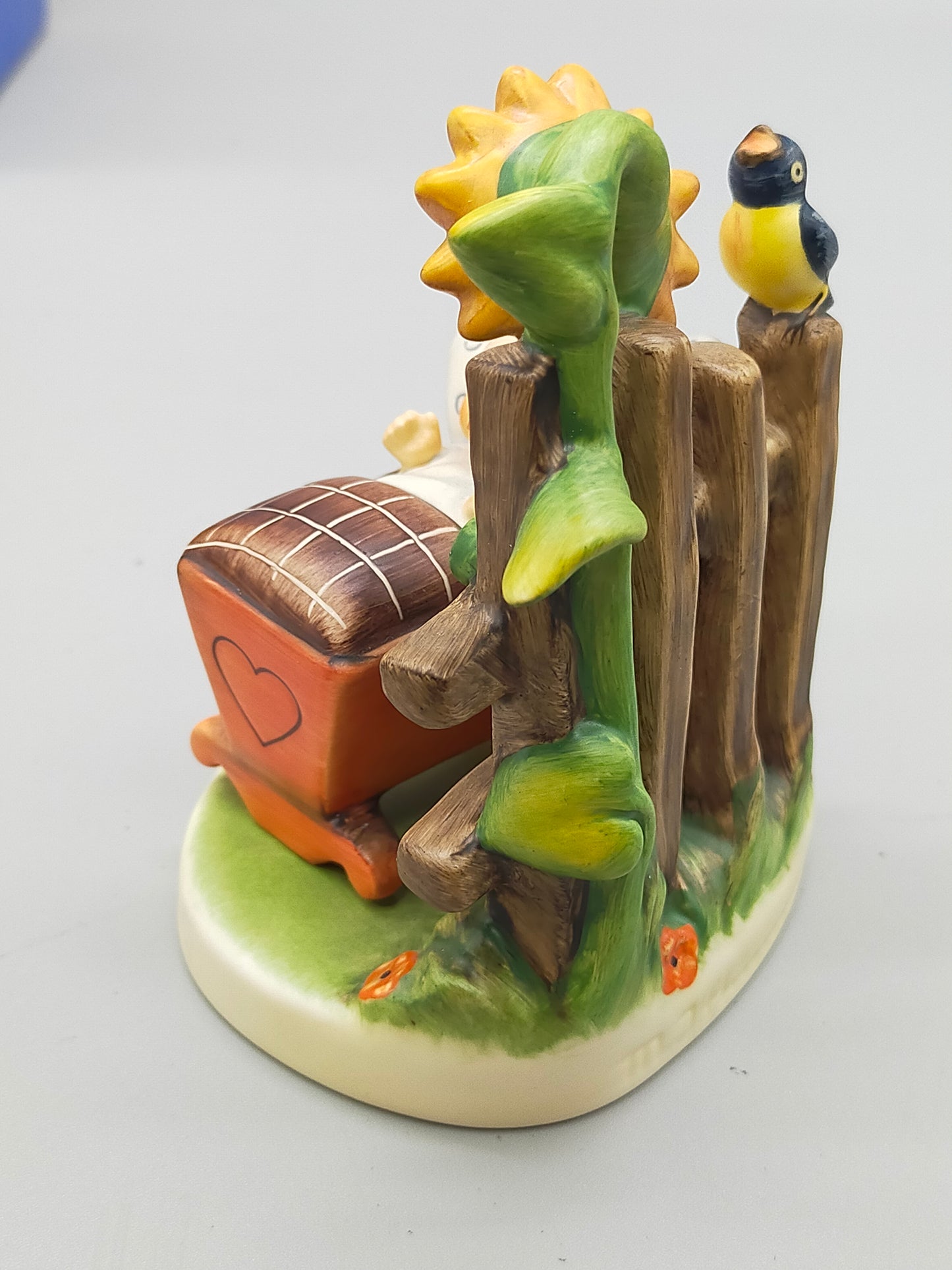 Goebel Hummel Figur "Sonnenkind Sunny Morning" – Mit OVP und Zertifikat
