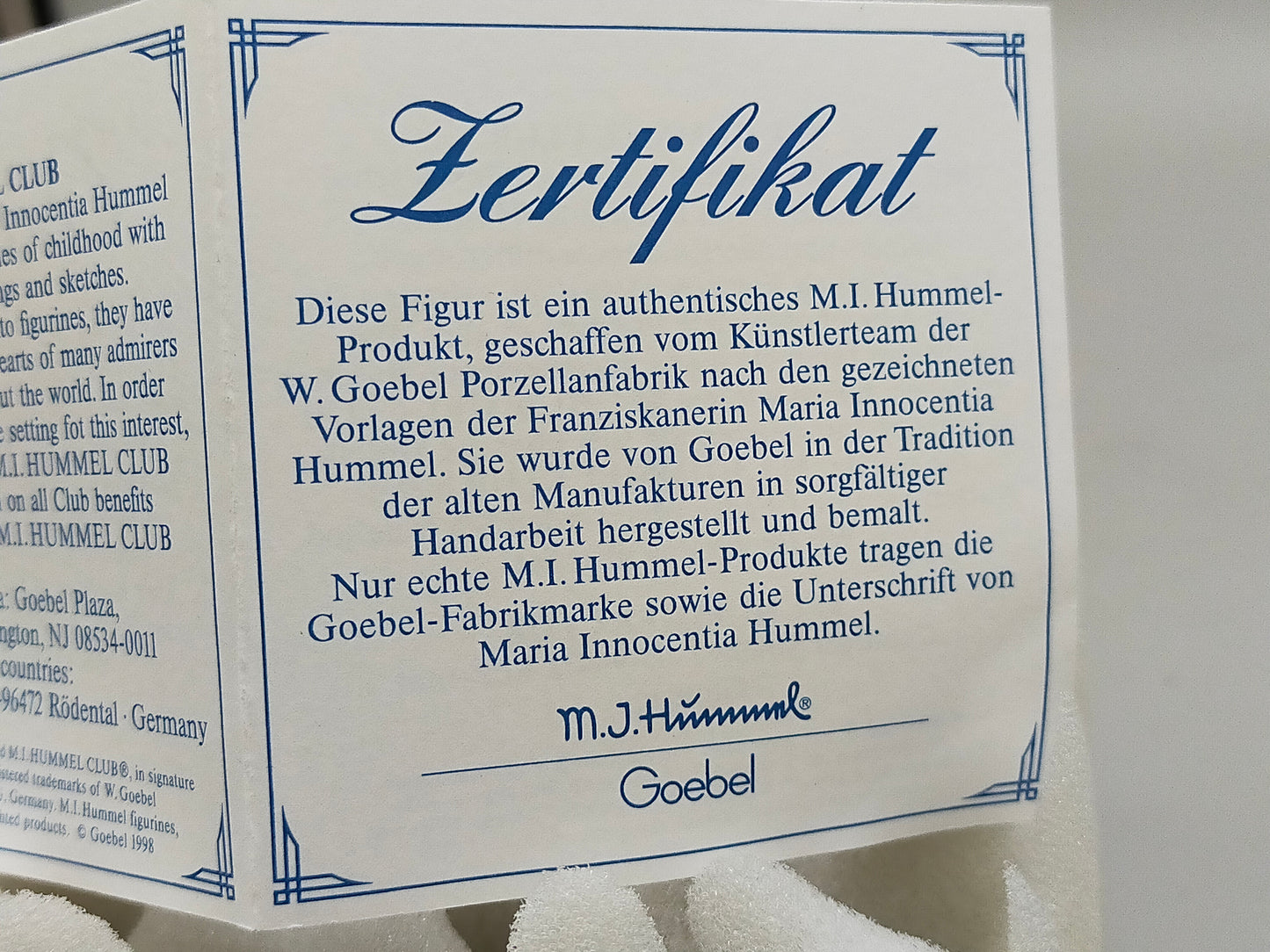 Goebel Hummel Figur "Garden Treasures" – Mit Original Verpackung und Zertifikat
