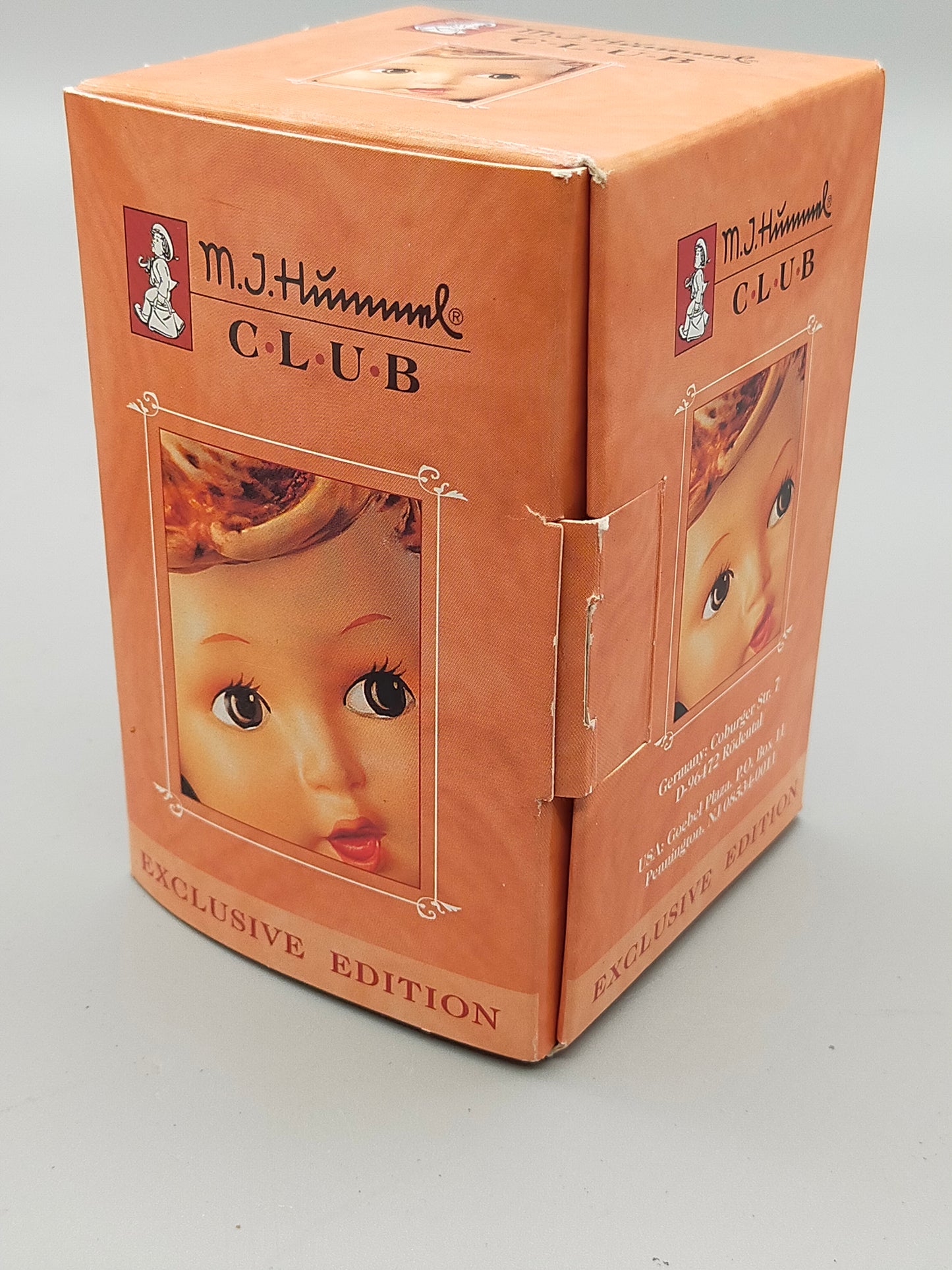 Goebel Hummel Figur "Garden Treasures" – Mit Original Verpackung und Zertifikat