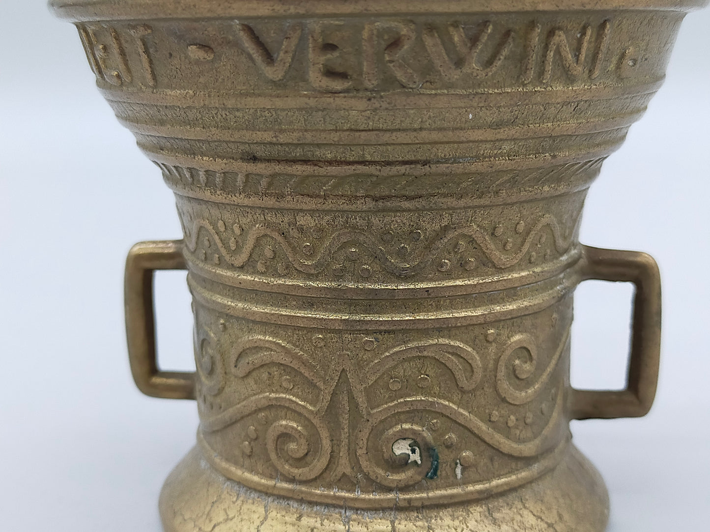 Antiker NEIT Verwini - Messing Mörser mit Pistill – Historisches Design - 1590