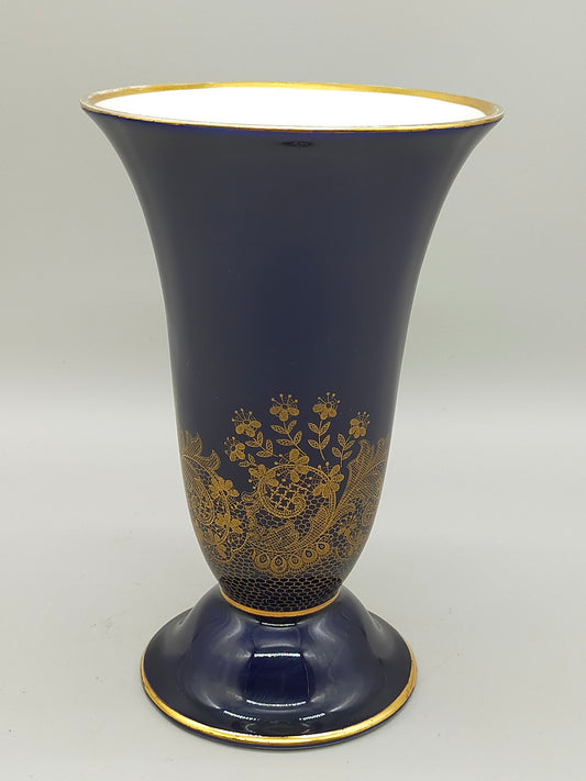 Lindner Kueps Bavaria Echt Cobalt Vase – Goldene Spitze & Blumendekor