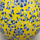Prachtvolle Chinesische Porzellan Vase – Gelb mit Blauem Blumen Dekor