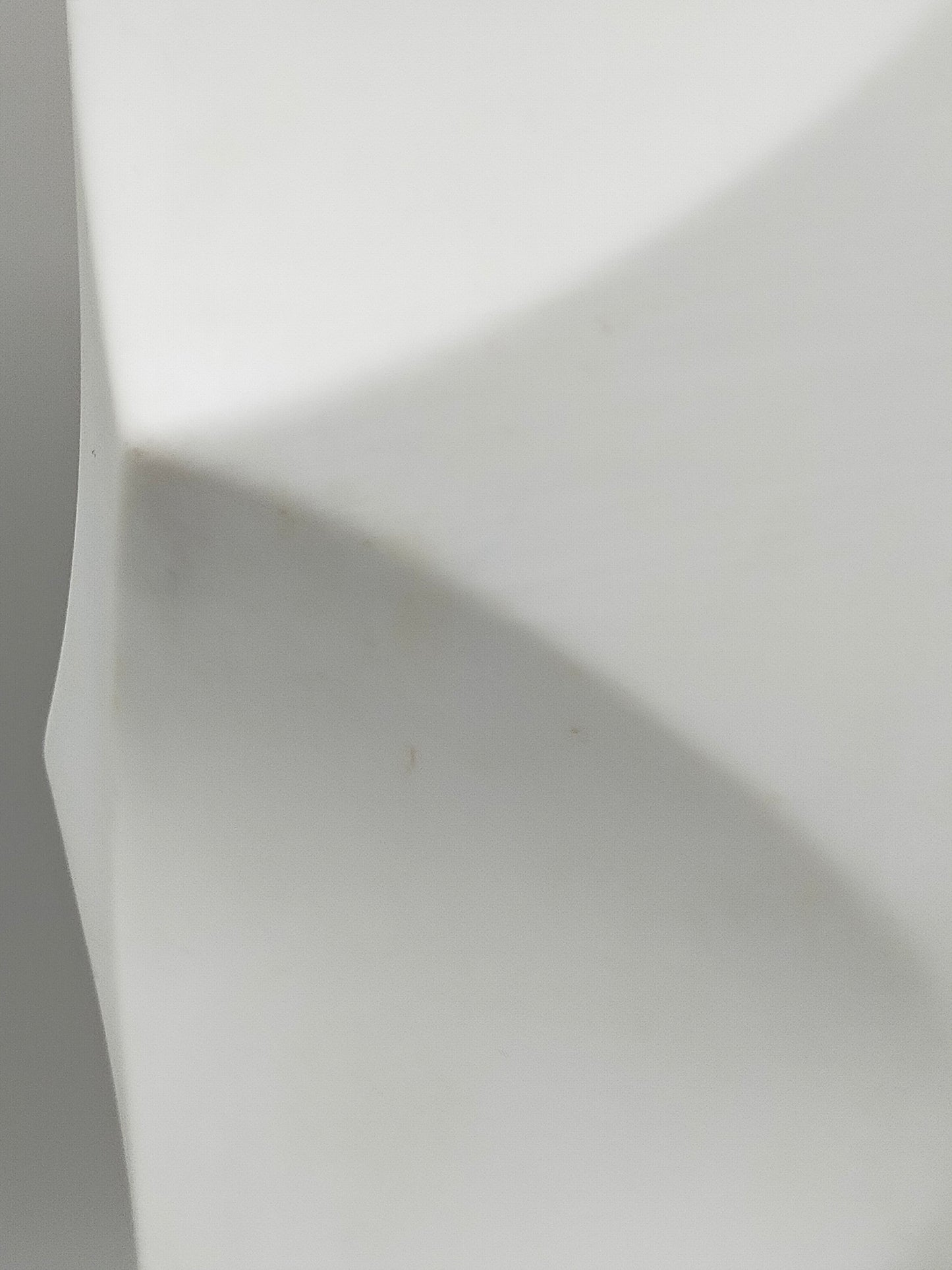 Lorenz Hutschenreuther Porzellan Vase – Weißes Relief Design von Hans Achtziger