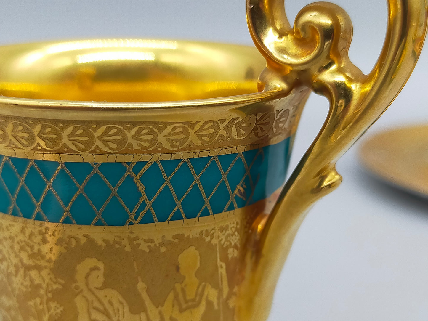 Prunkvolles 4er Set Espresso Tassen mit Untersetzern – D&W Porzellan
