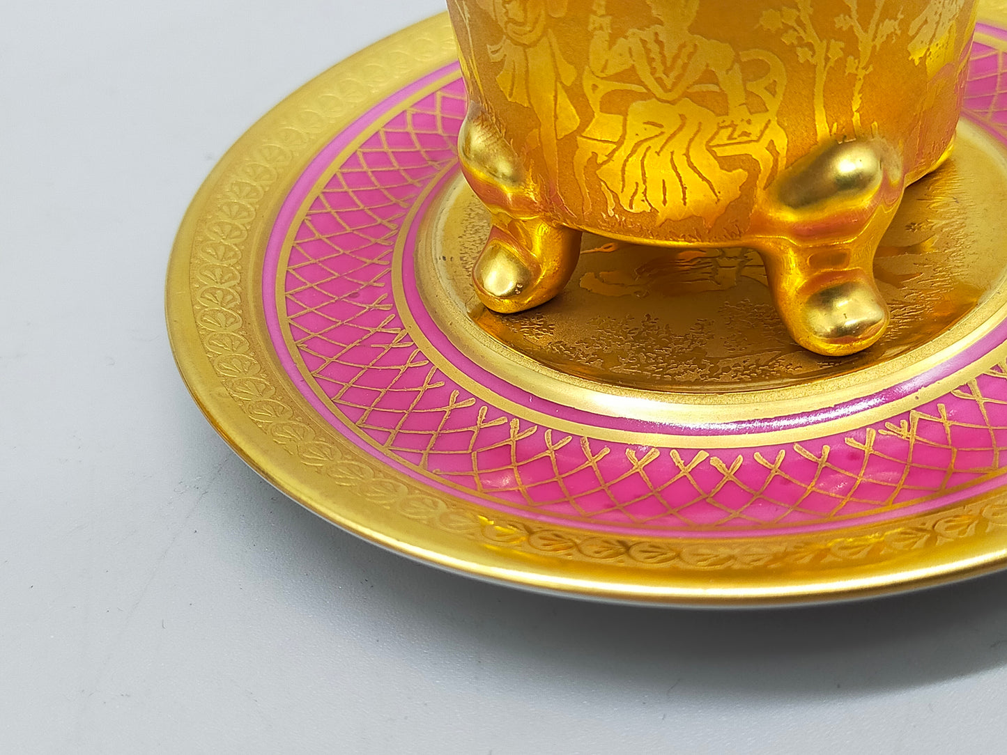 Prunkvolles 4er Set Espresso Tassen mit Untersetzern – D&W Porzellan