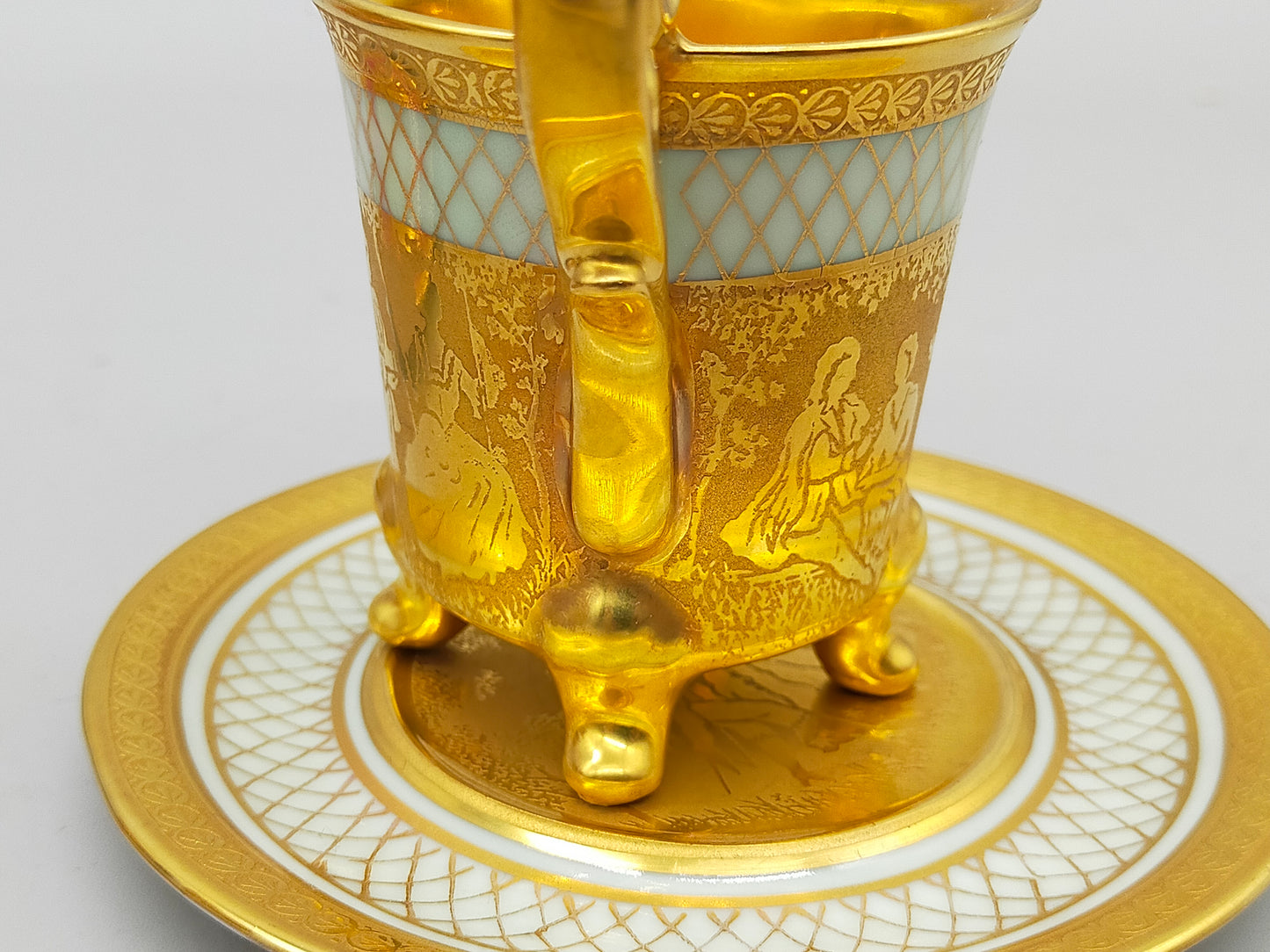 Prunkvolles 4er Set Espresso Tassen mit Untersetzern – D&W Porzellan