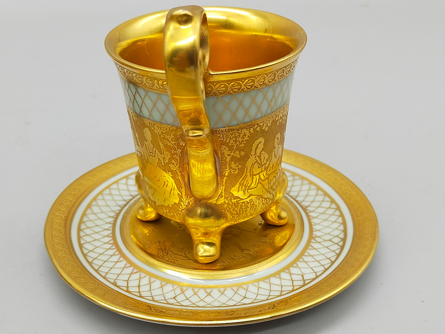 Prunkvolles 4er Set Espresso Tassen mit Untersetzern – D&W Porzellan