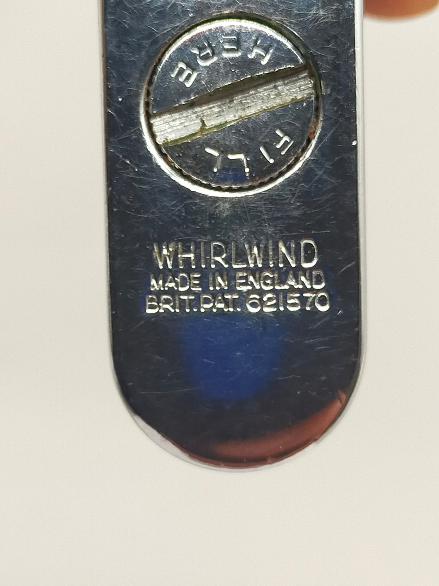 Vintage Ronson Whirlwind Feuerzeug – Klassik mit Lederetui