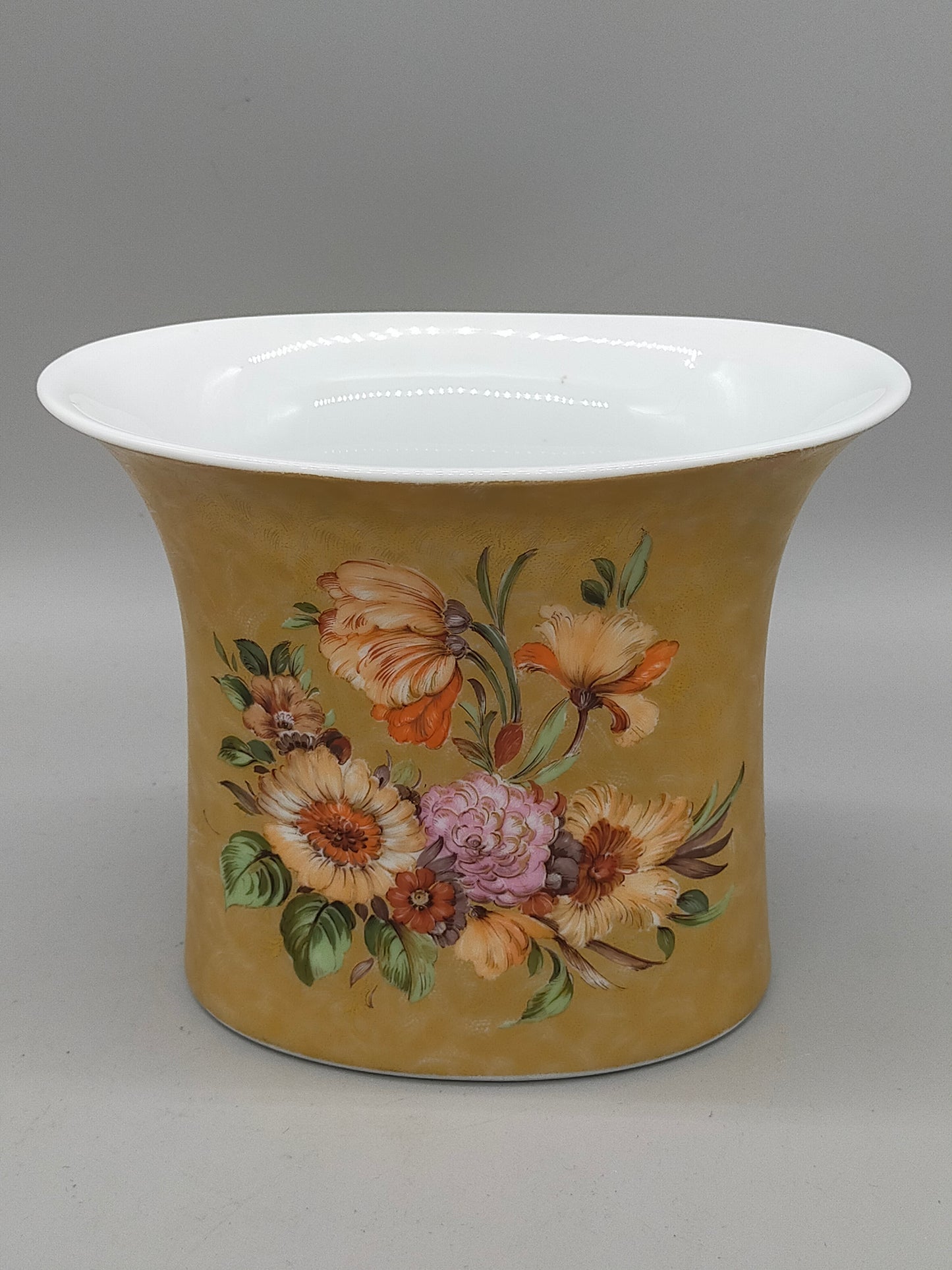 Titel Kaiser Porzellan Set Träumerei – Edles Golddekor mit Floraler Kunst
