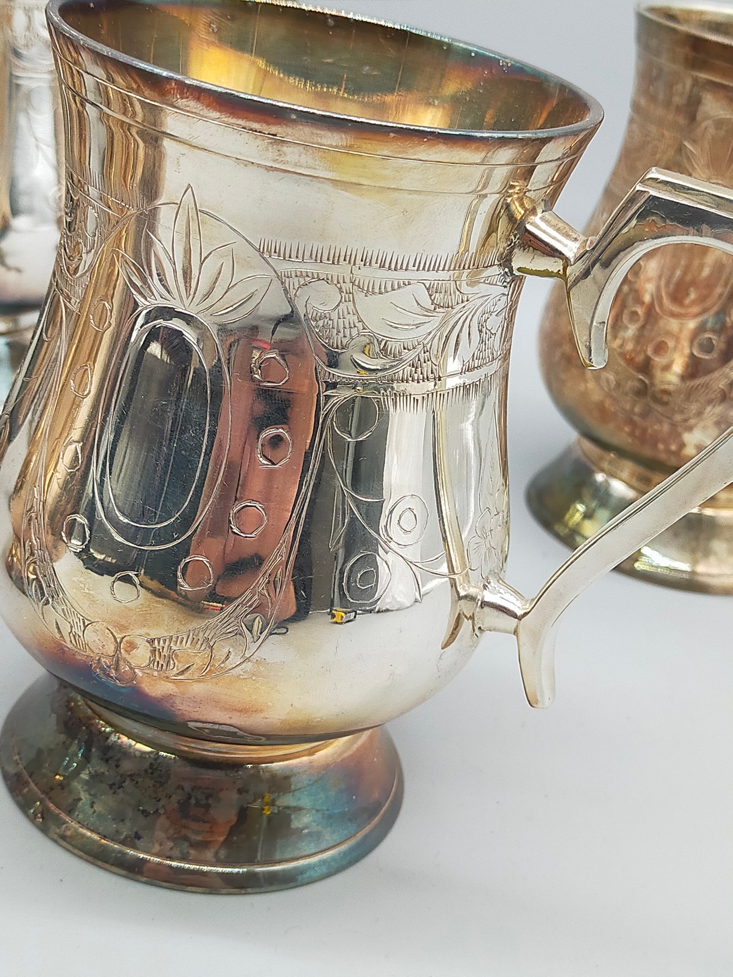 6er Set Versilberte Becher – Vintage Design mit Filigraner Gravur
