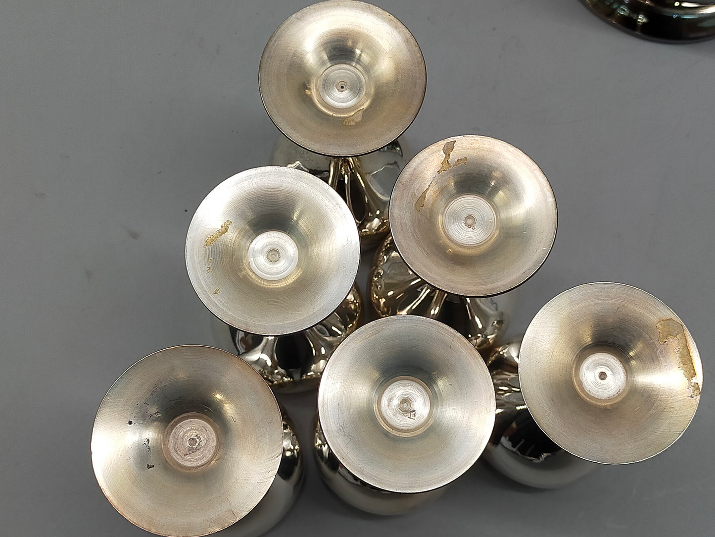 Edles Versilbertes Set: Großer Krug & 6 Kelche – Vintage Charme