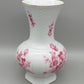 Prachtvolle Bareuther Waldsassen Vase – Florales Dekor in Rosa & Goldrand